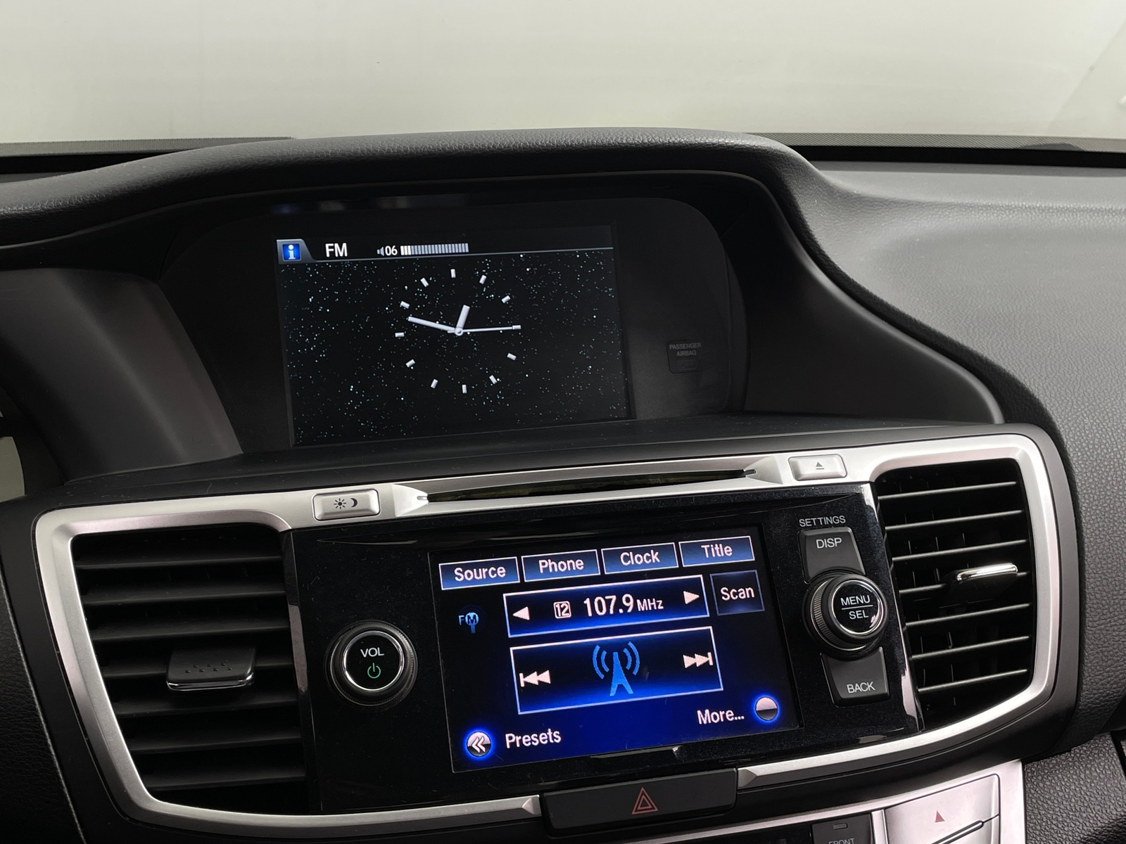 Thumbnail: 2015 Honda Accord - 4