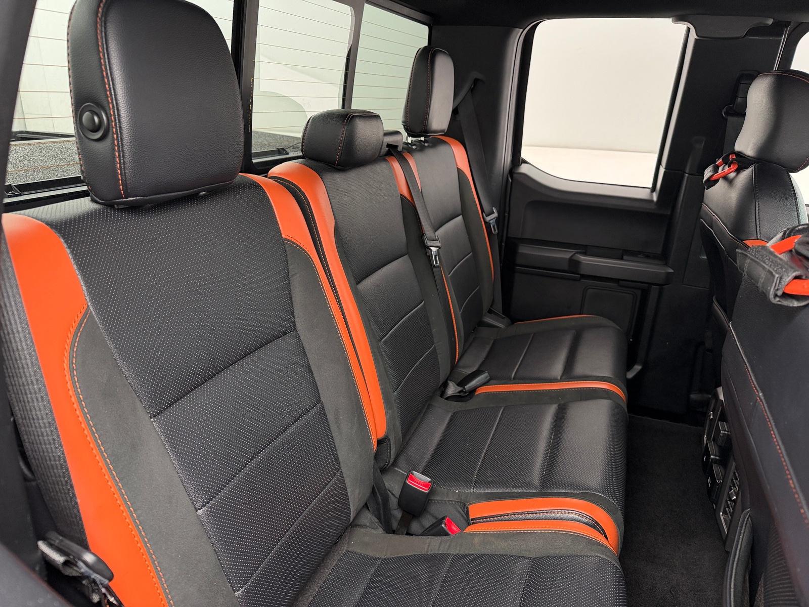 Thumbnail: 2017 Ford Econoline - 5