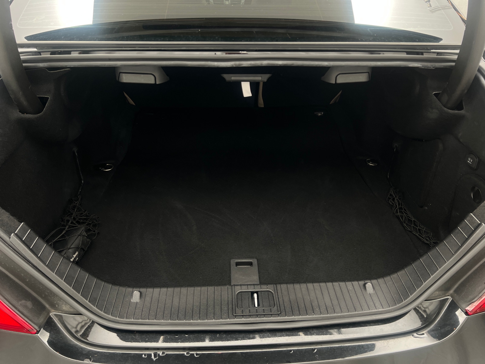 Thumbnail: 2012 Mercedes-Benz CLS - 6