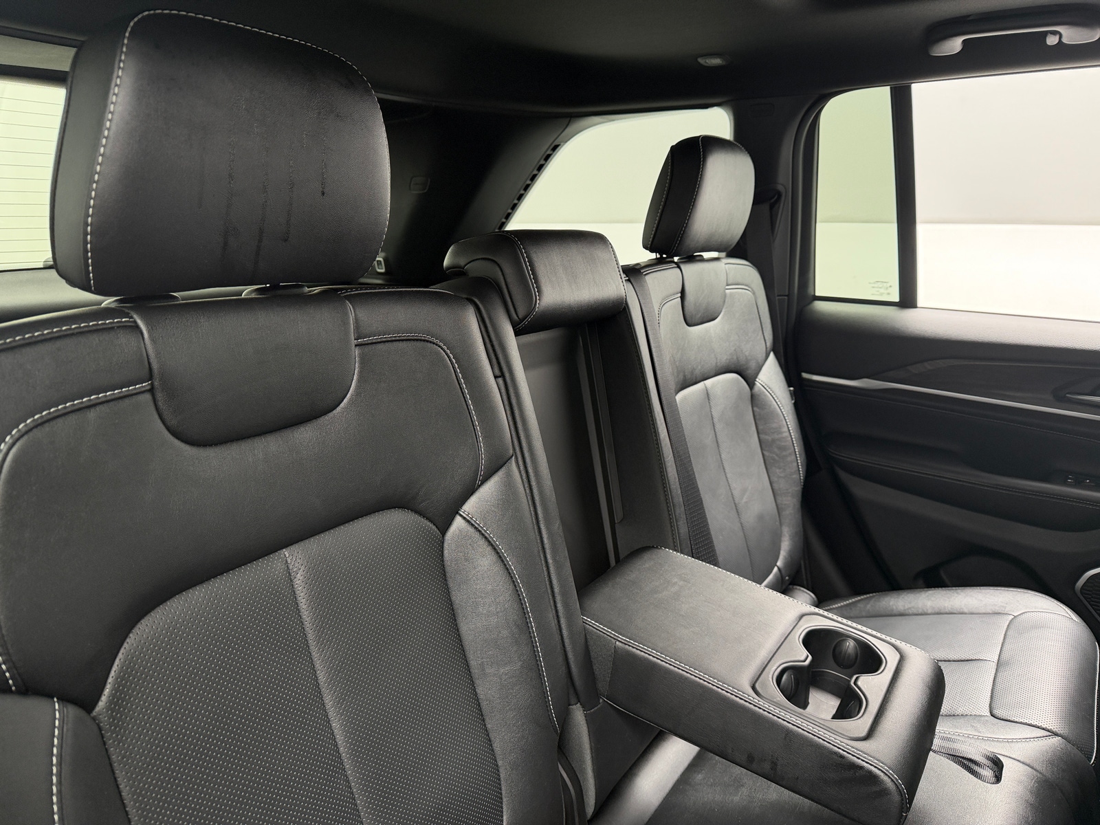 Thumbnail: 2026 Jeep Grand Cherokee - 5