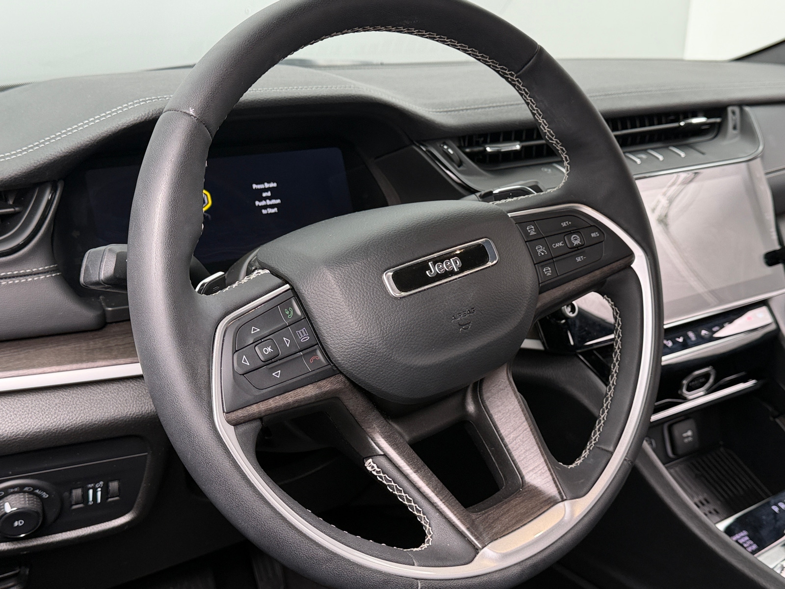 Thumbnail: 2026 Jeep Grand Cherokee - 4