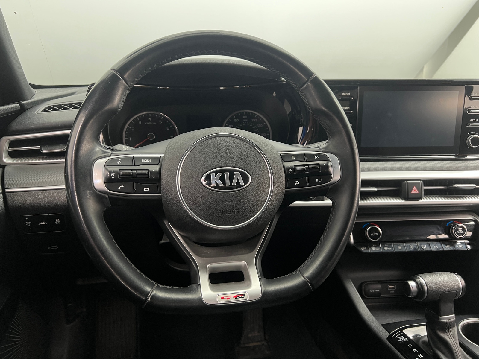Thumbnail: 2021 Kia K5 - 4