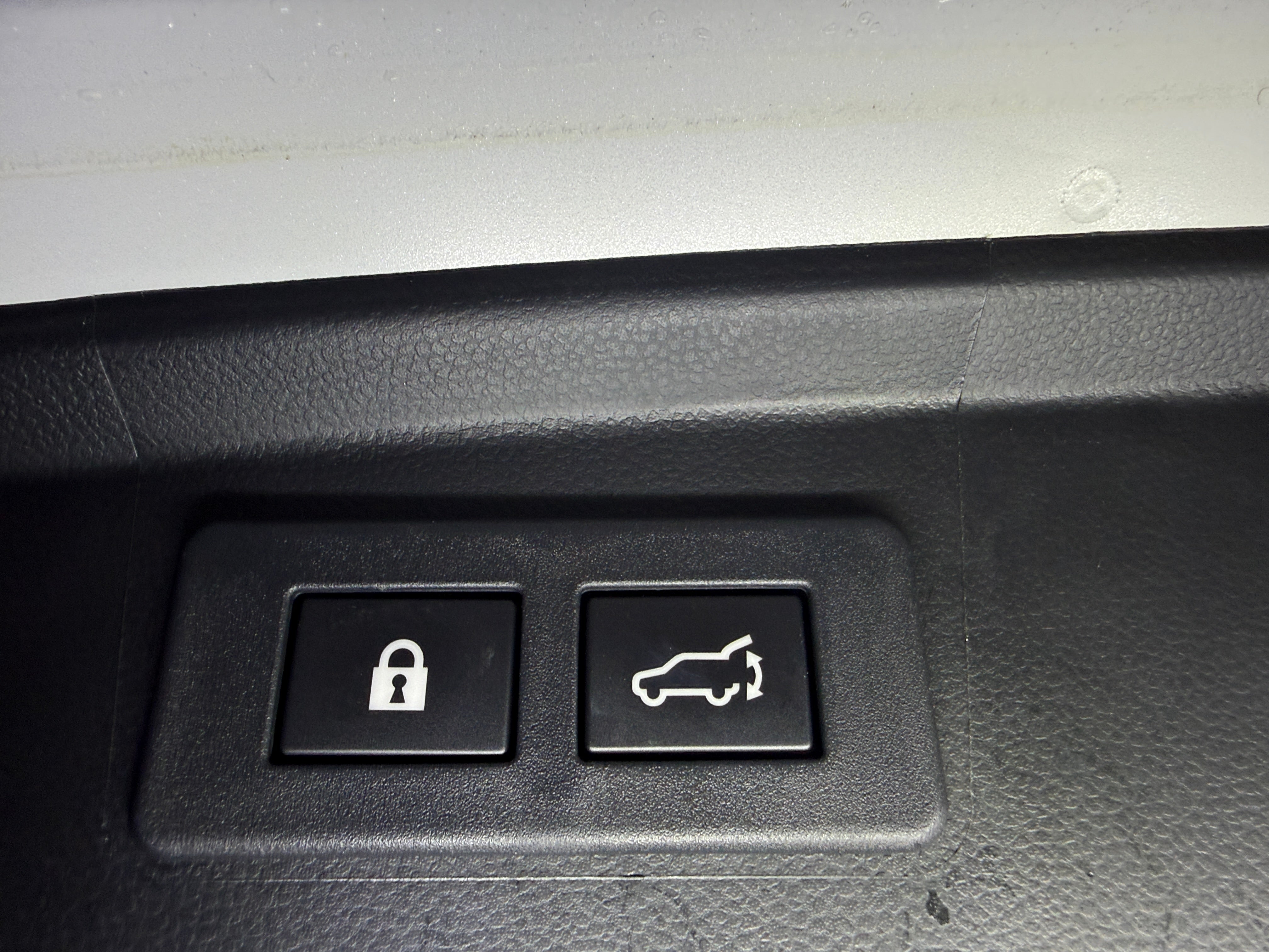 2025 Subaru Outback Premium - Photo 14