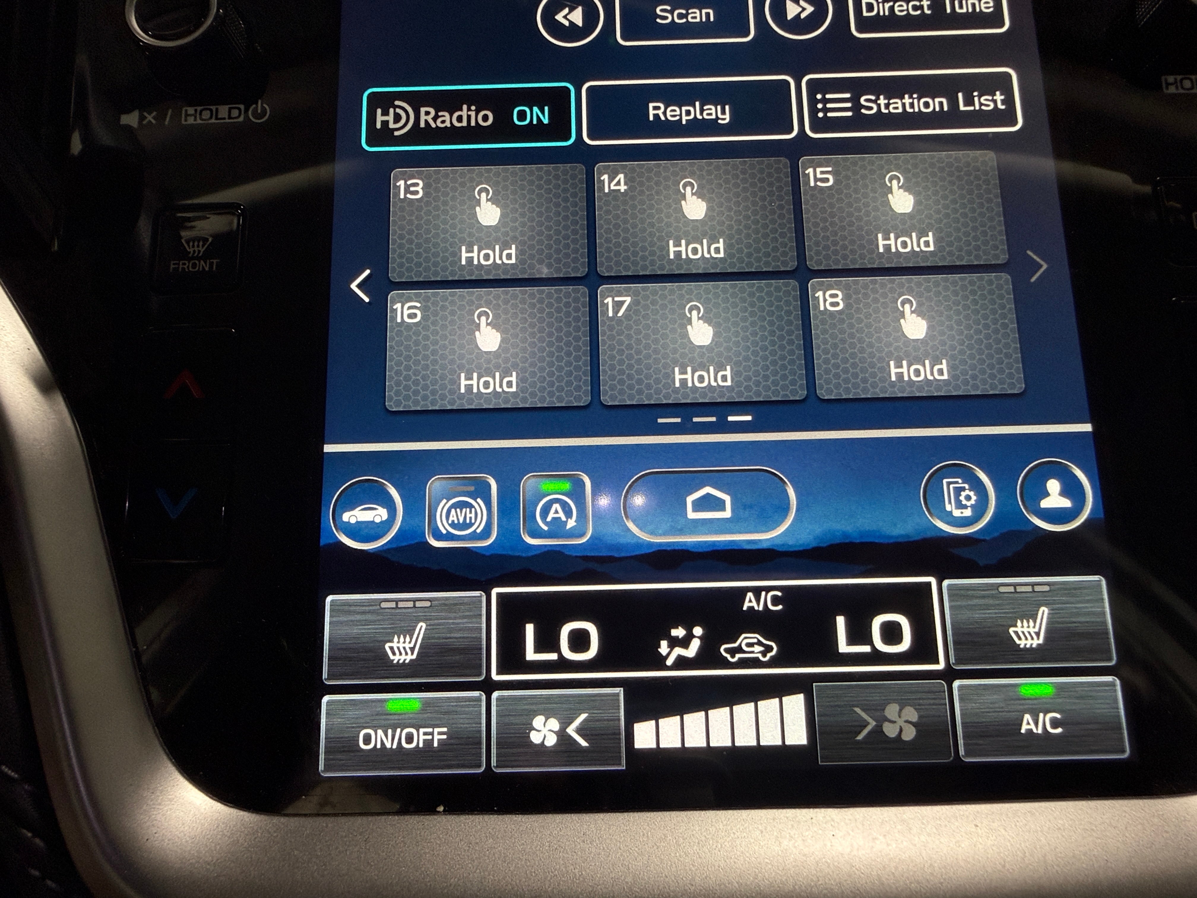 2025 Subaru Outback Premium - Photo 17