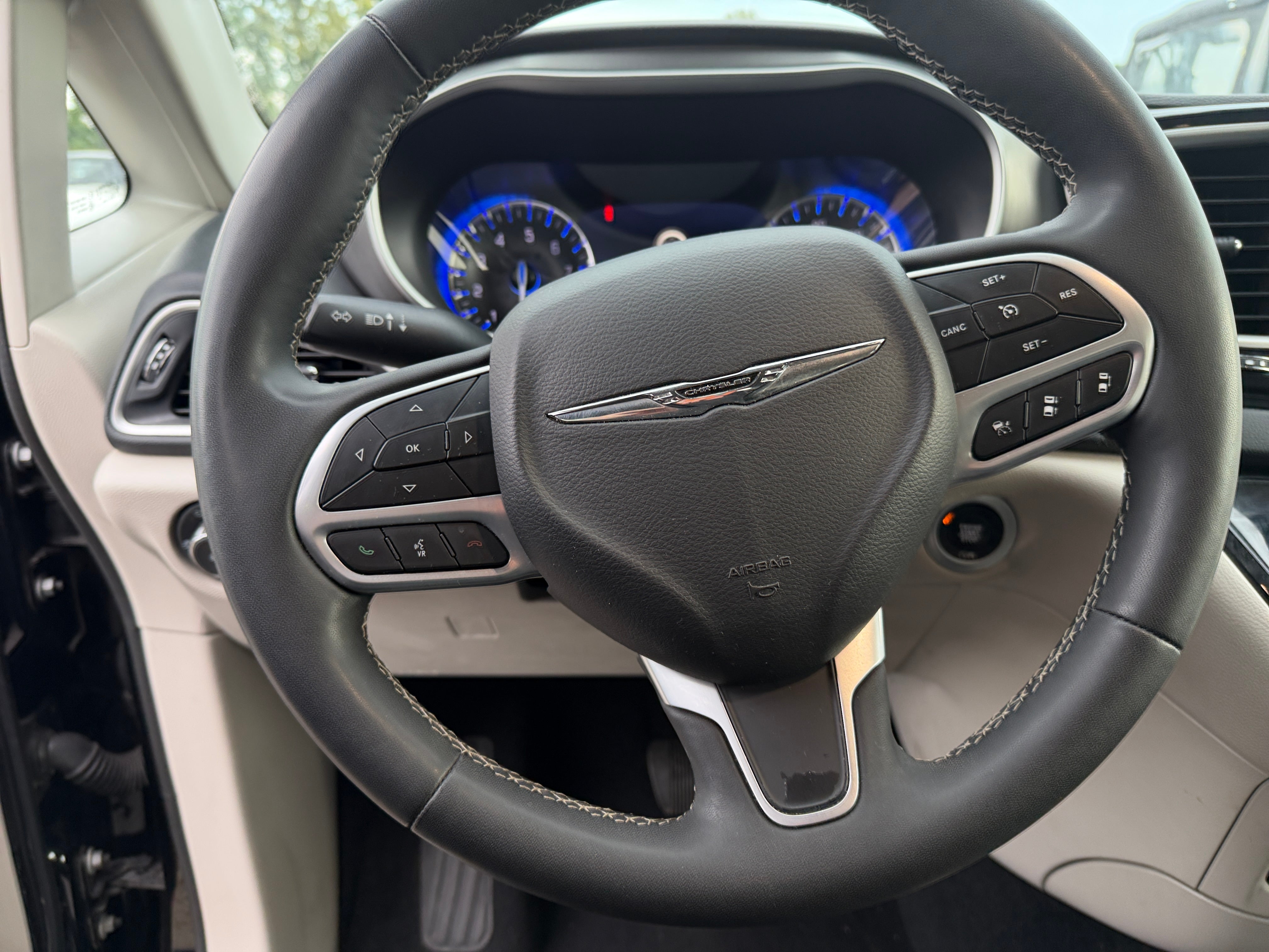 2024 Chrysler Pacifica