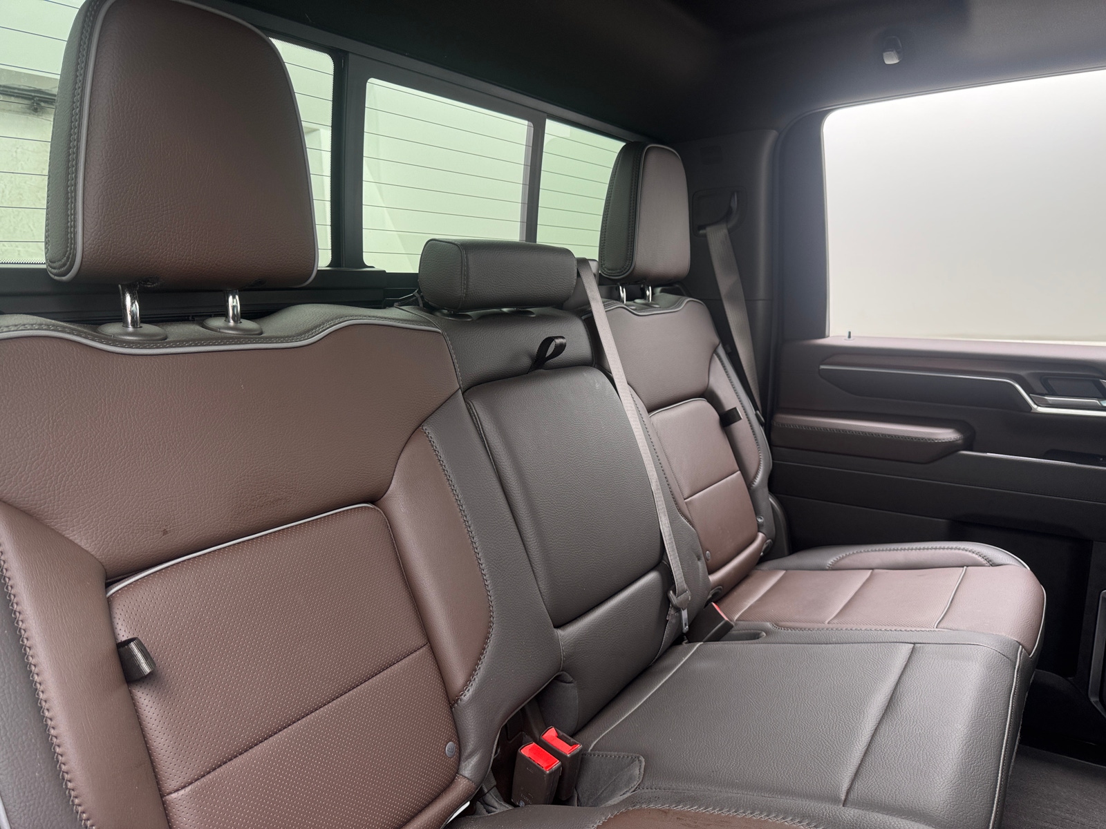 Thumbnail: 2025 GMC Sierra 2500 - 5