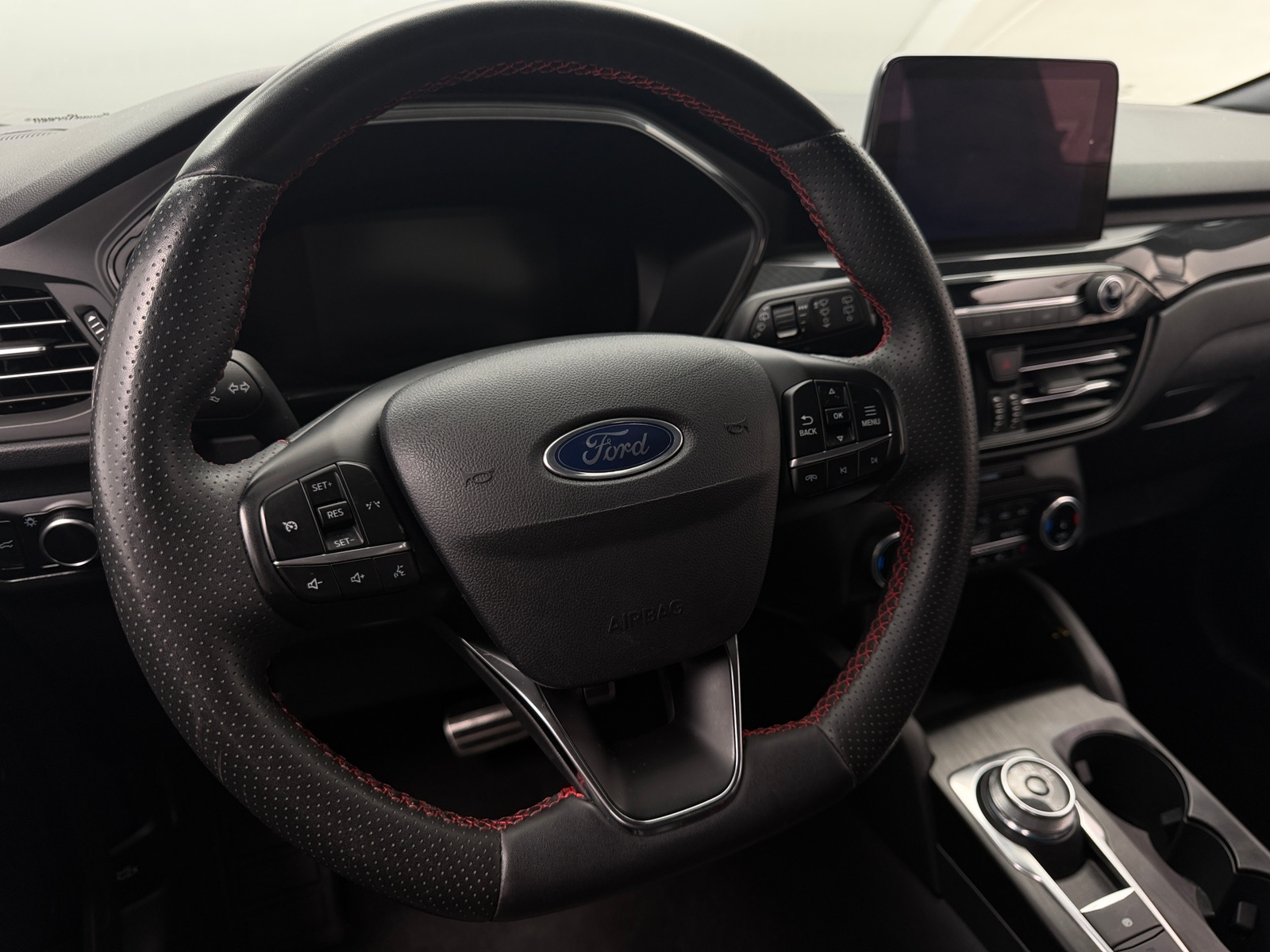 Thumbnail: 2024 Ford Escape - 5