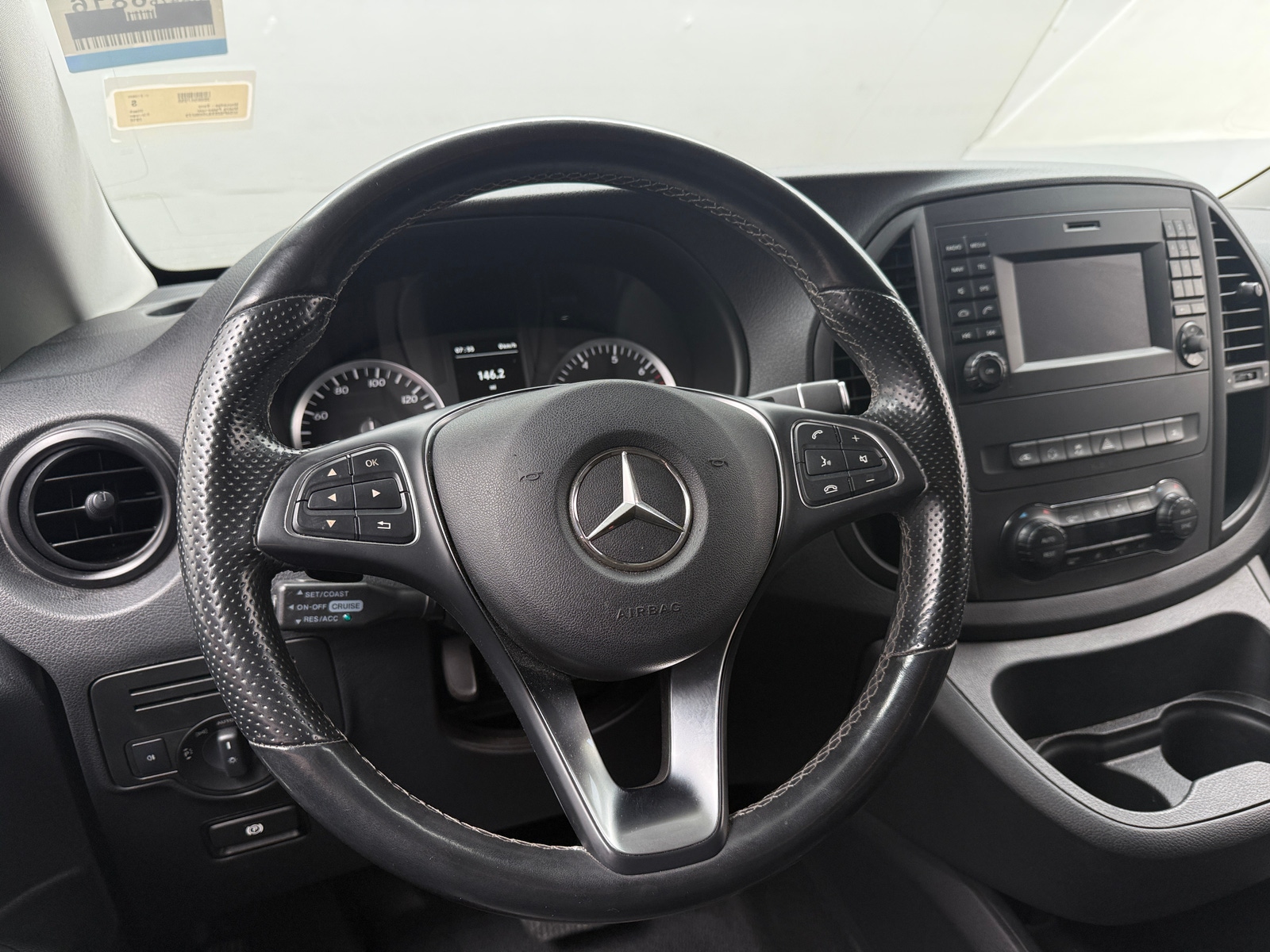 Thumbnail: 2018 Mercedes-Benz Metris - 4