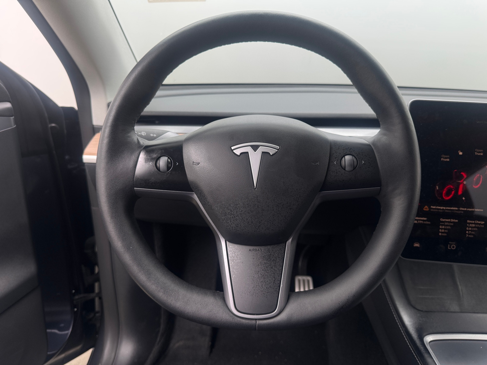 Thumbnail: 2022 Tesla Model Y - 4