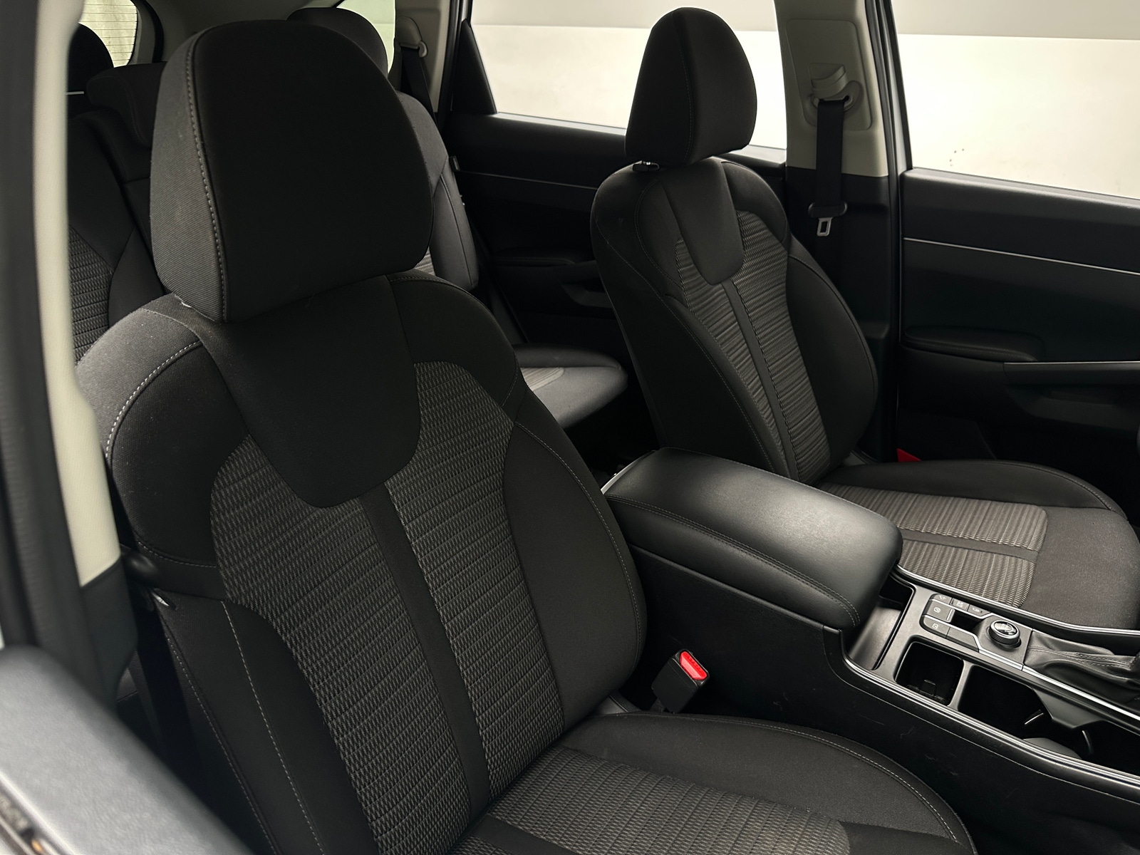 Thumbnail: 2026 Kia Sorento - 2
