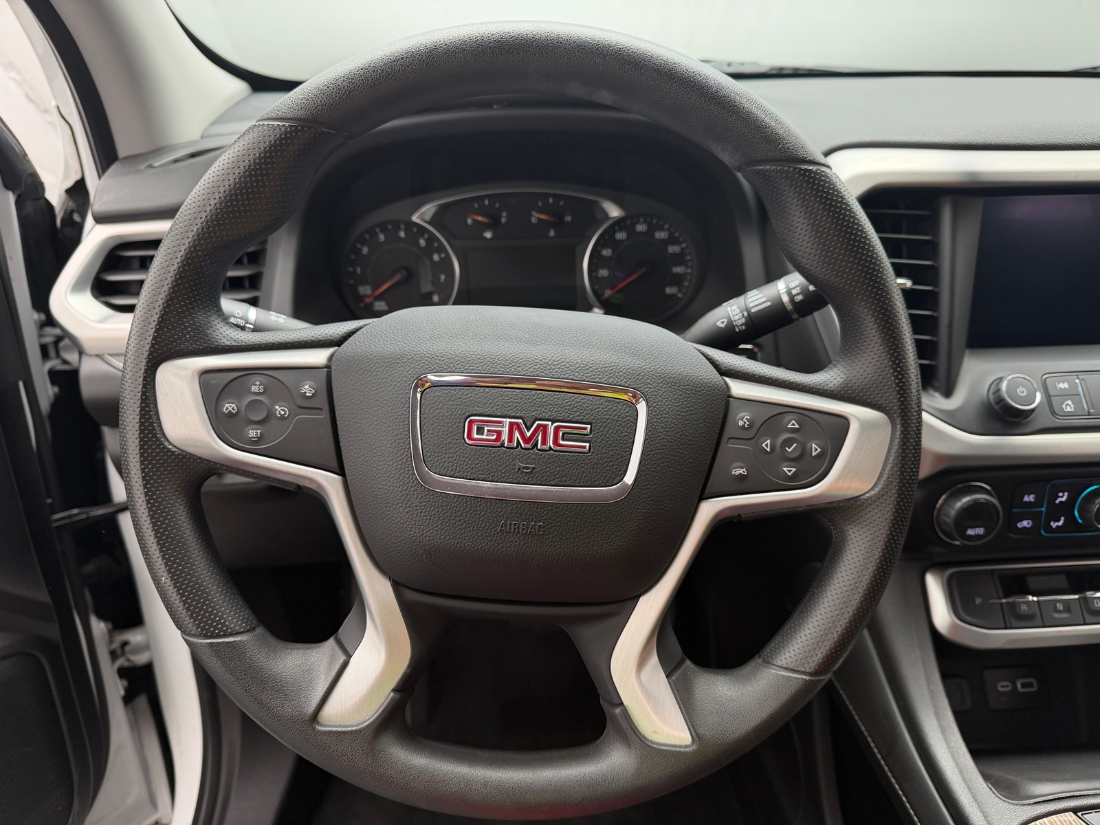 Thumbnail: 2023 GMC Acadia - 5