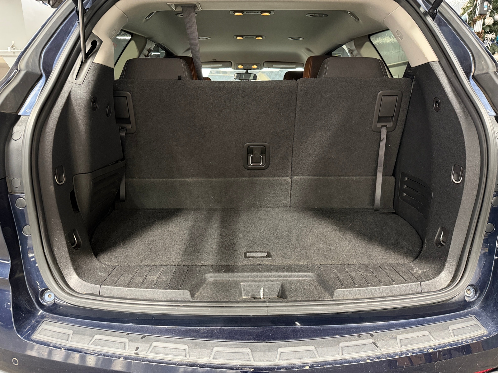 Thumbnail: 2015 Chevrolet Traverse - 7