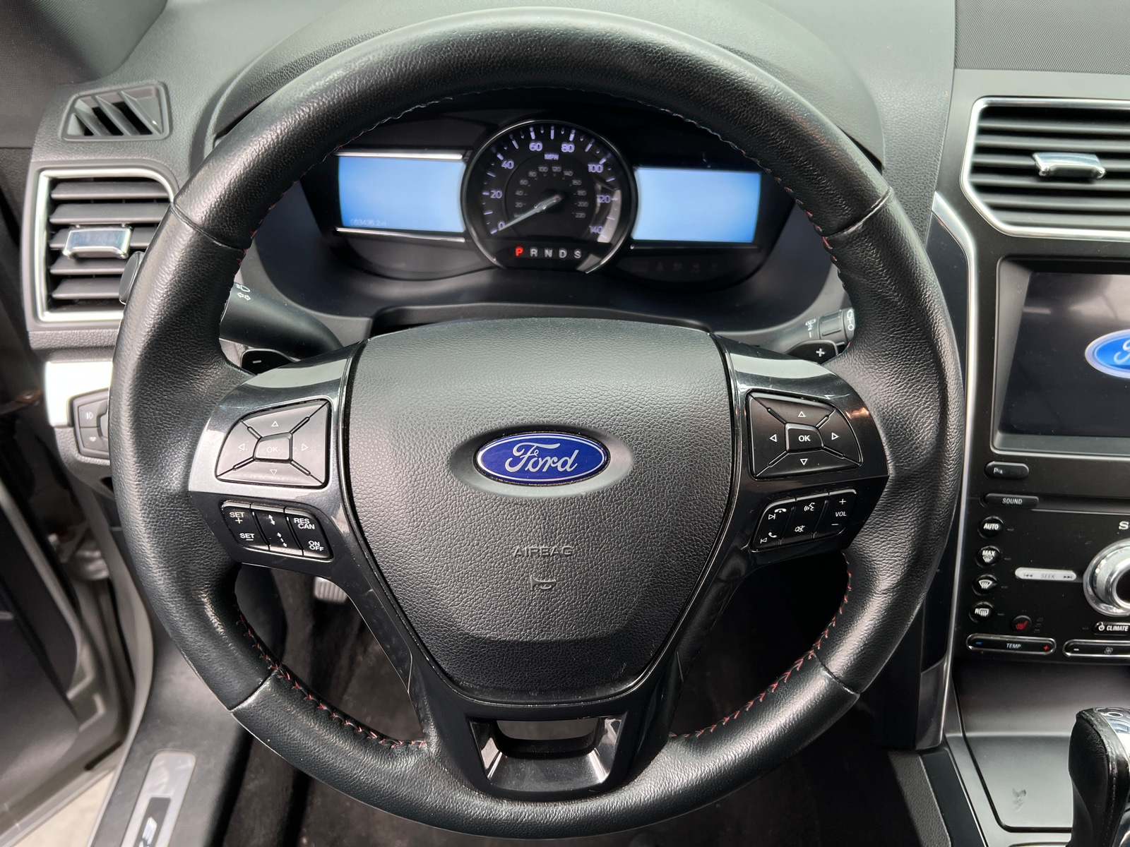 Thumbnail: 2019 Ford Explorer - 4