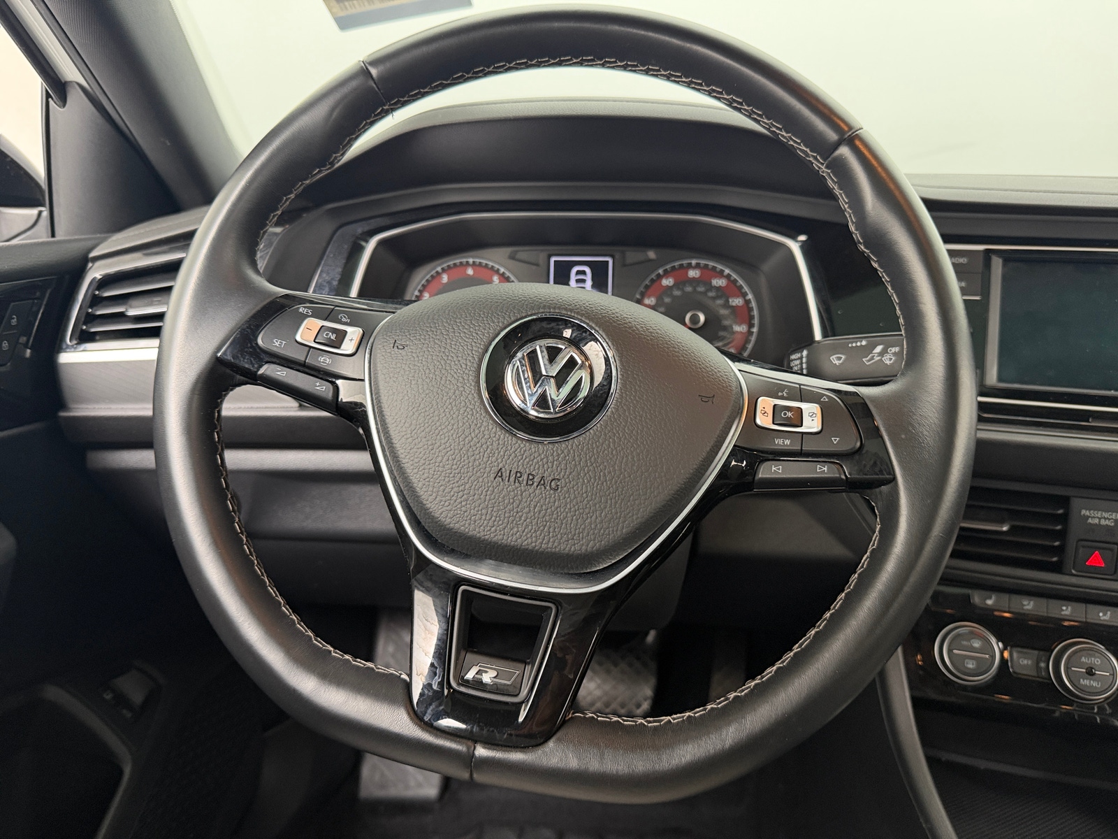 Thumbnail: 2021 Volkswagen Jetta - 5