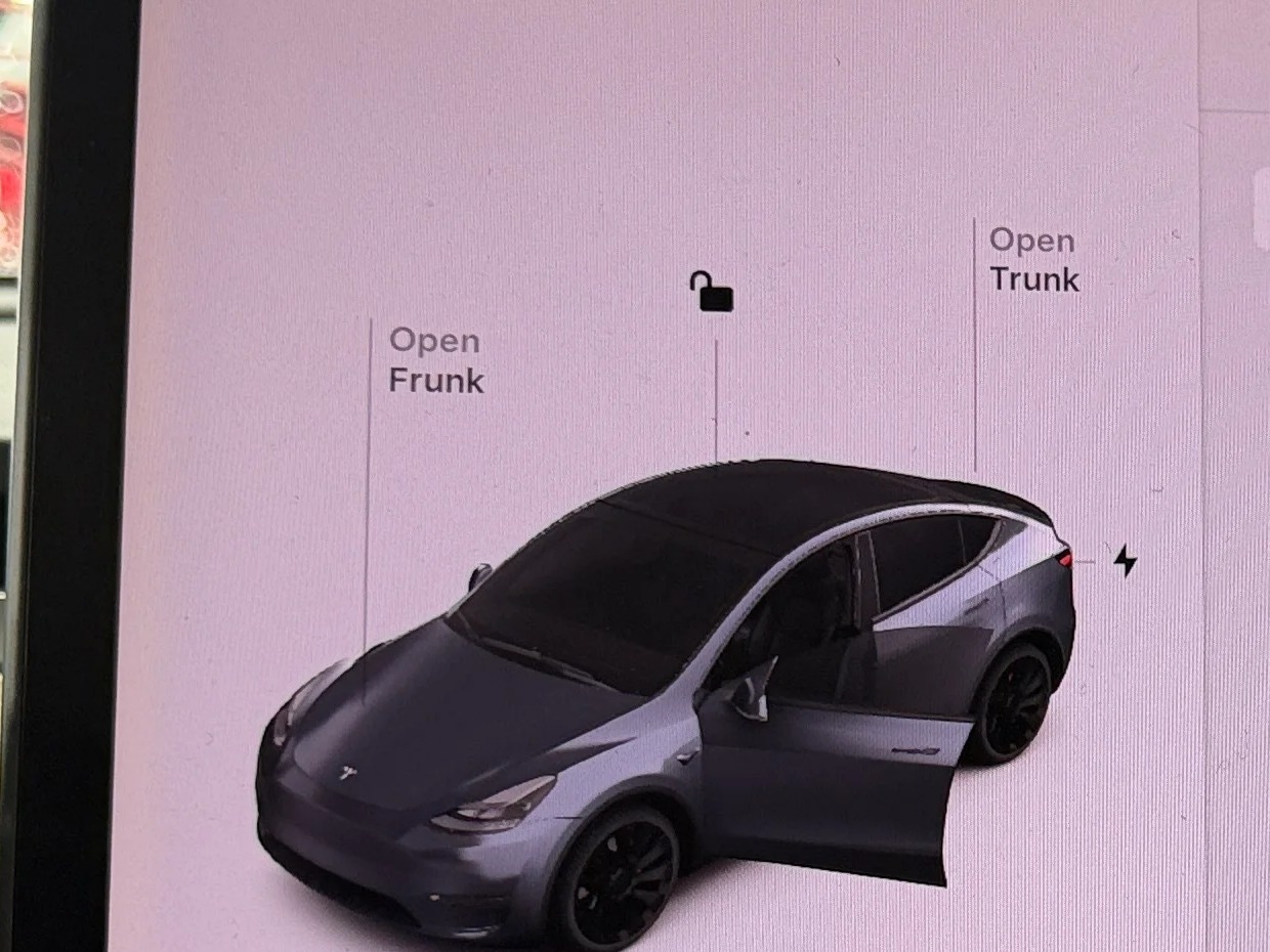 Thumbnail: 2022 Tesla Model Y - 3