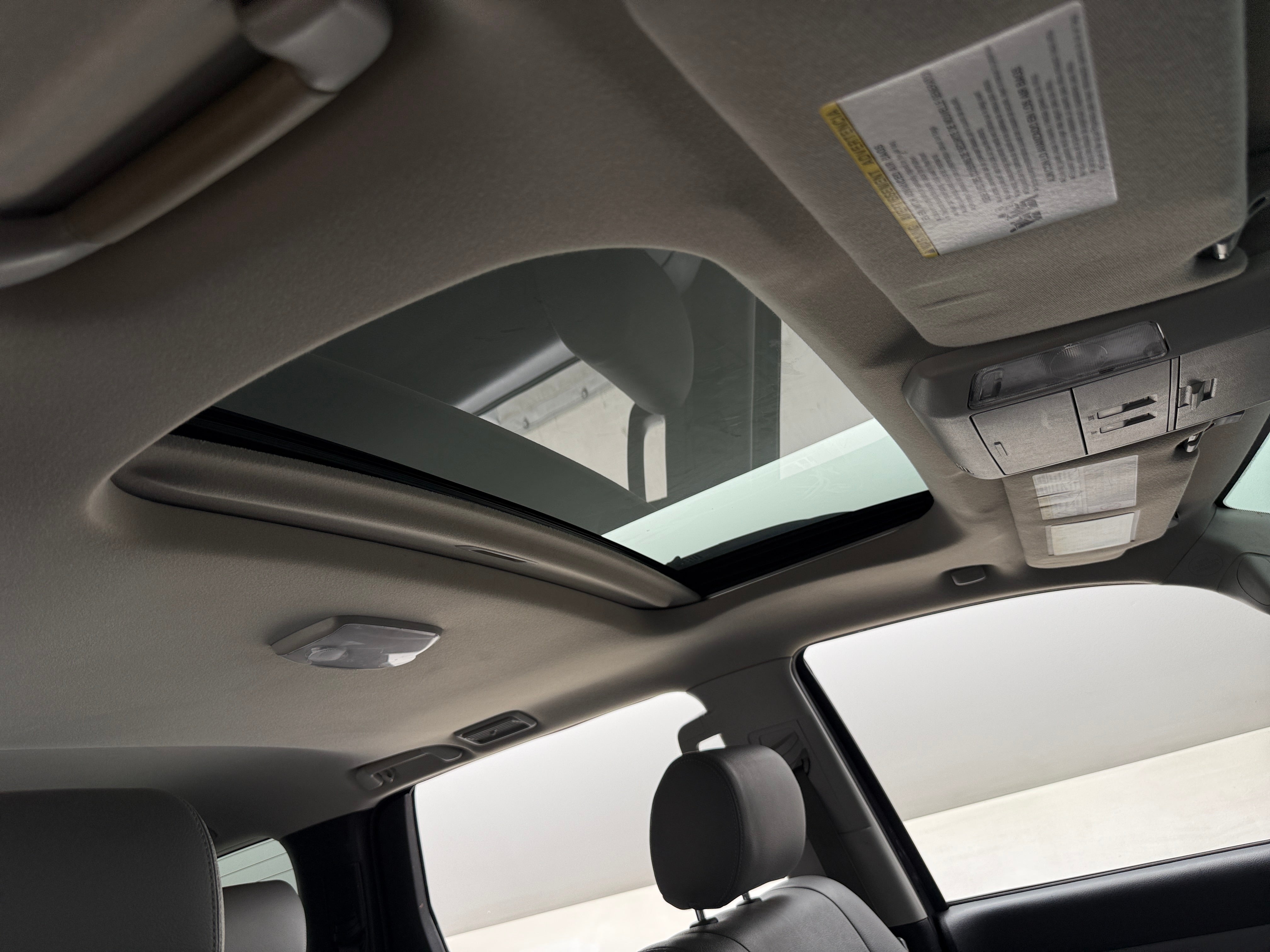 2017 Toyota Sequoia SR5, photo 15