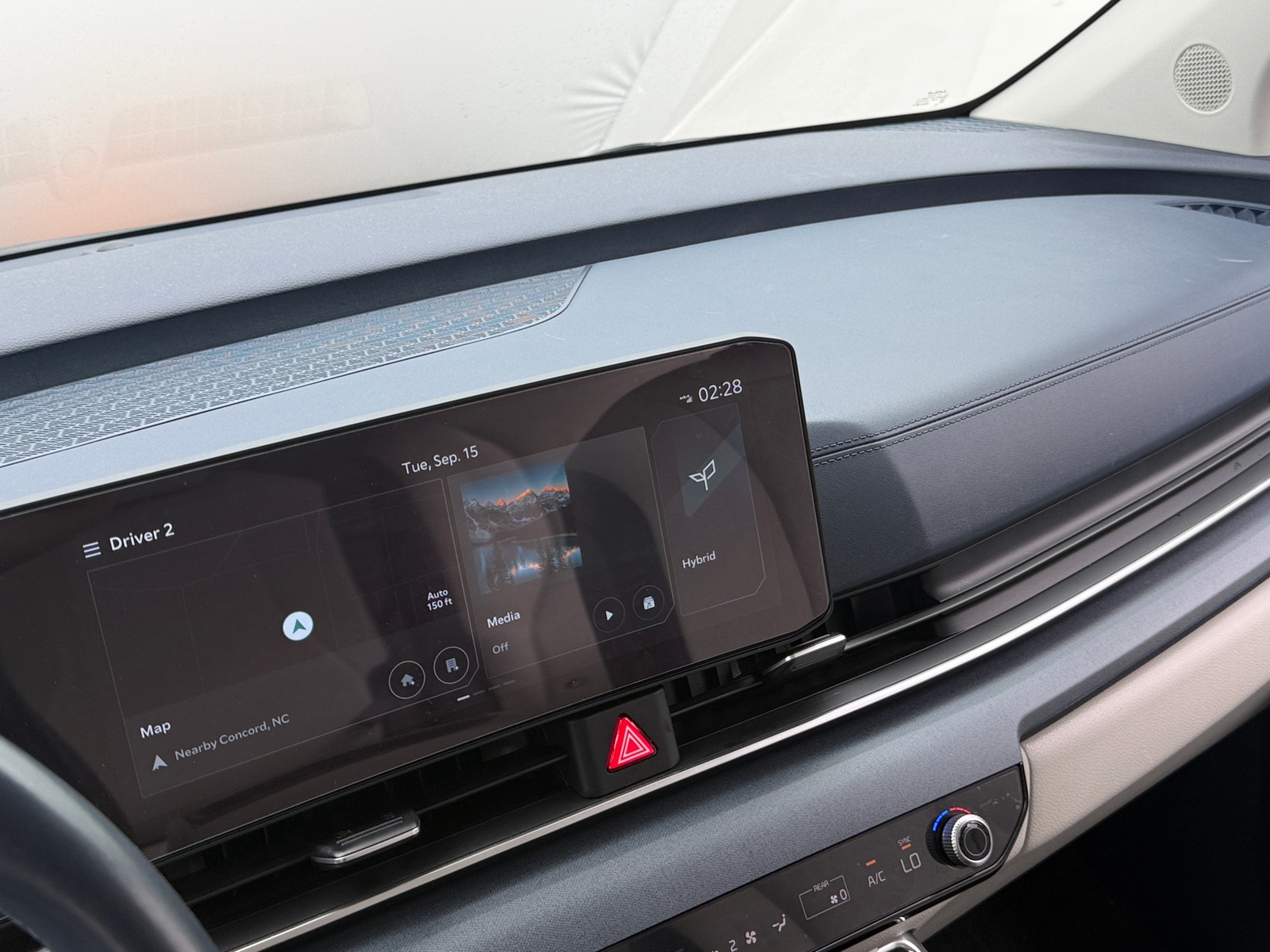 Thumbnail: 2026 Kia Carnival - 3
