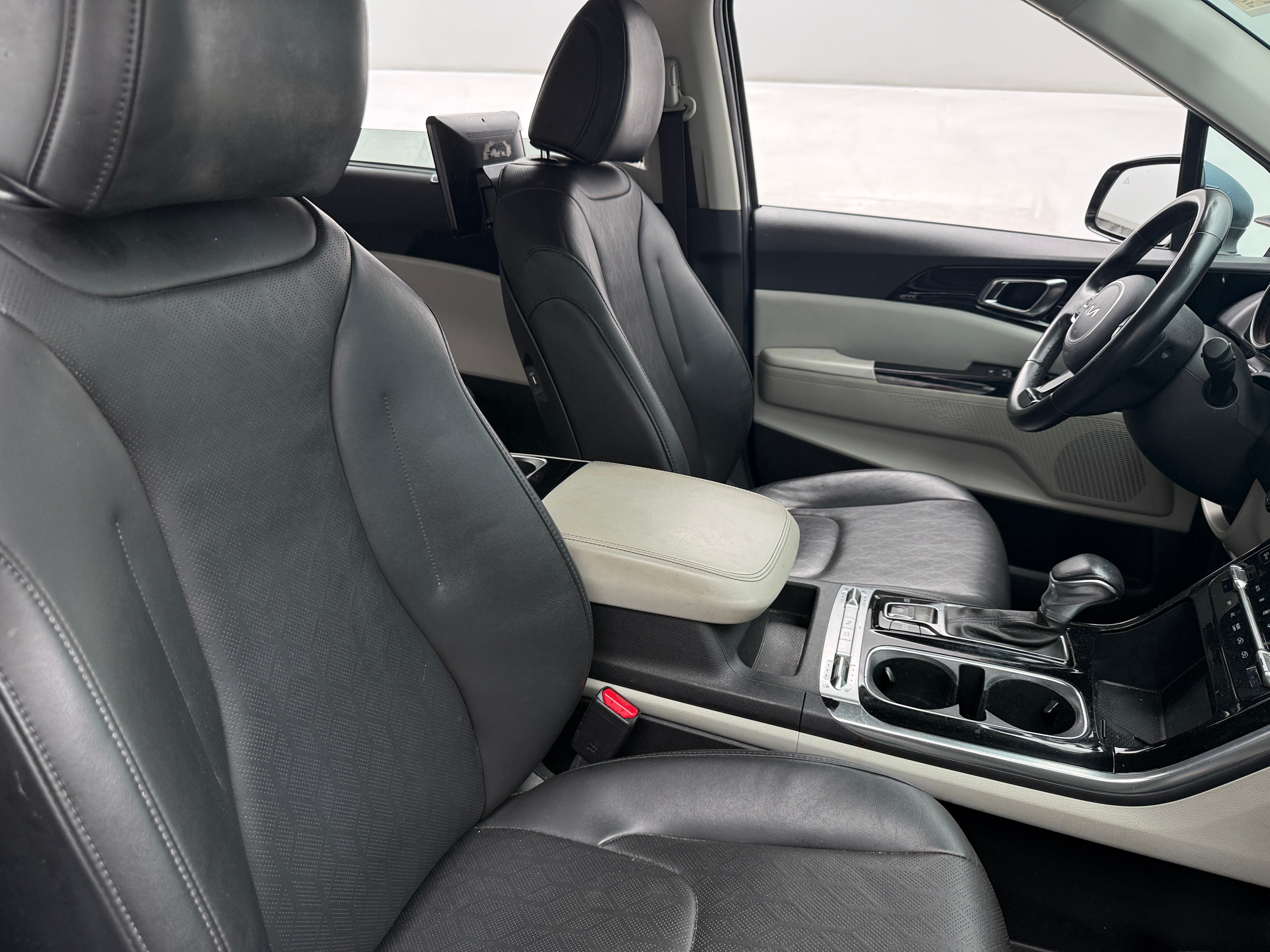 2022 Kia Carnival