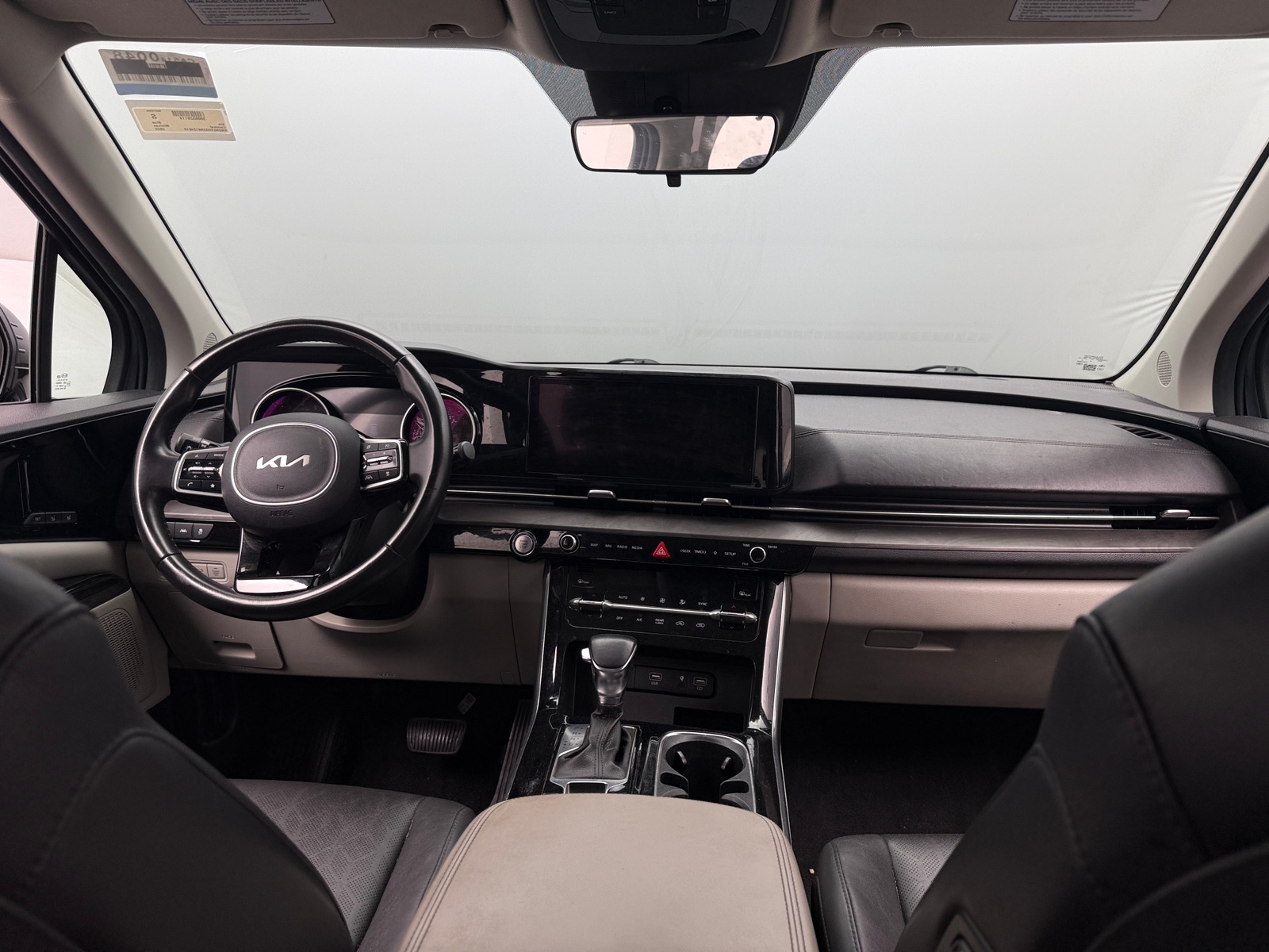Thumbnail: 2022 Kia Carnival - 2