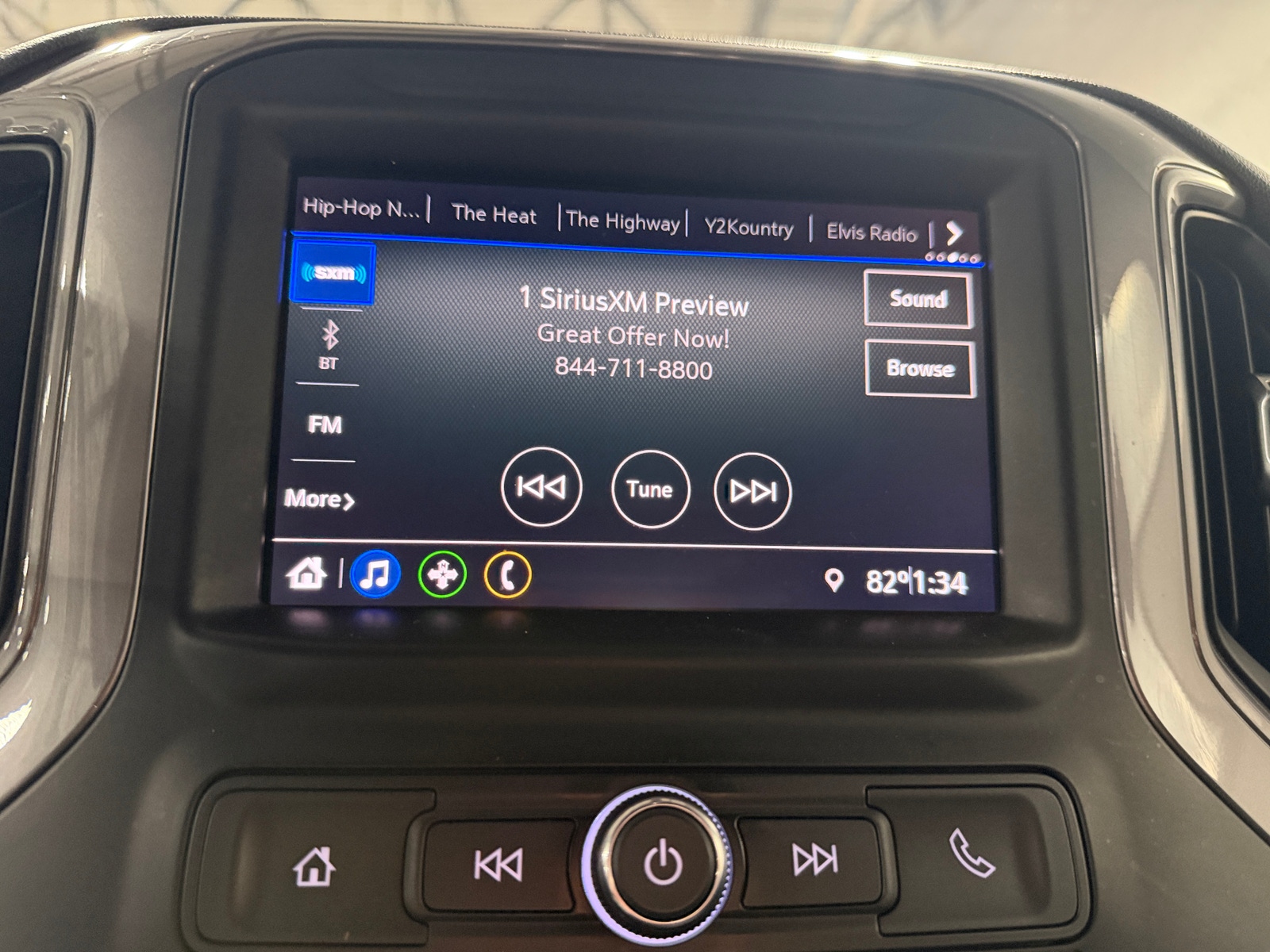 Thumbnail: 2021 Chevrolet Silverado 1500 - 4