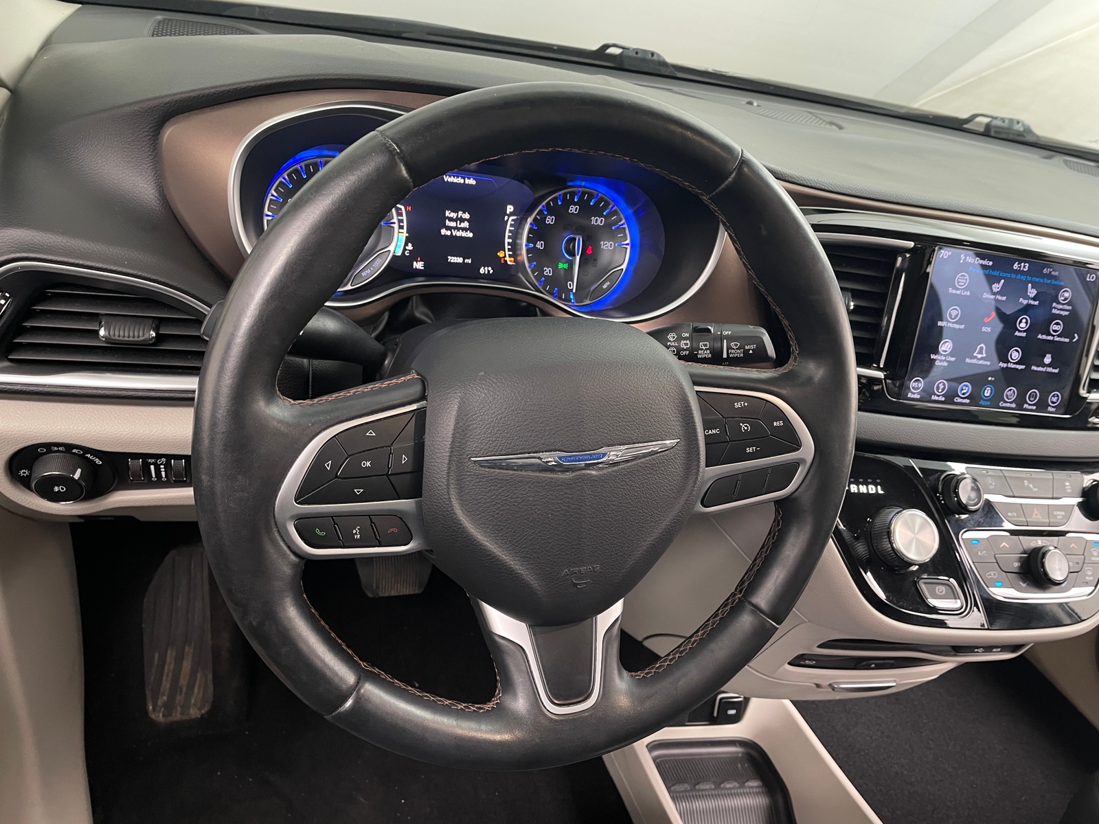 Thumbnail: 2018 Chrysler Pacifica - 4