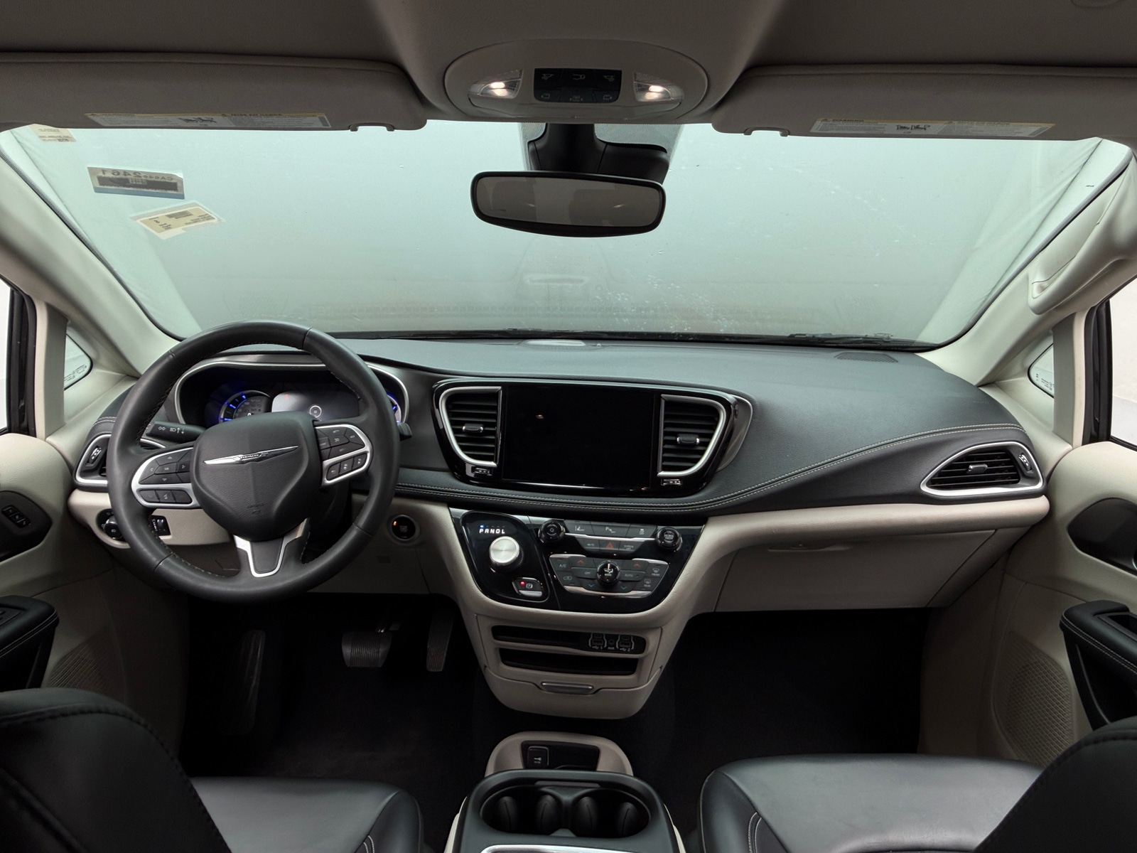 Thumbnail: 2023 Chrysler Pacifica - 2