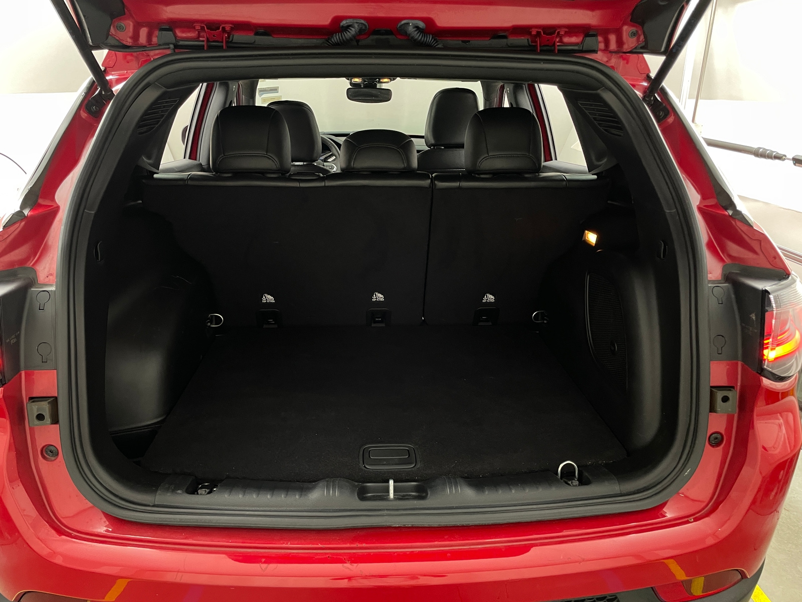 Thumbnail: 2023 Jeep Compass - 6