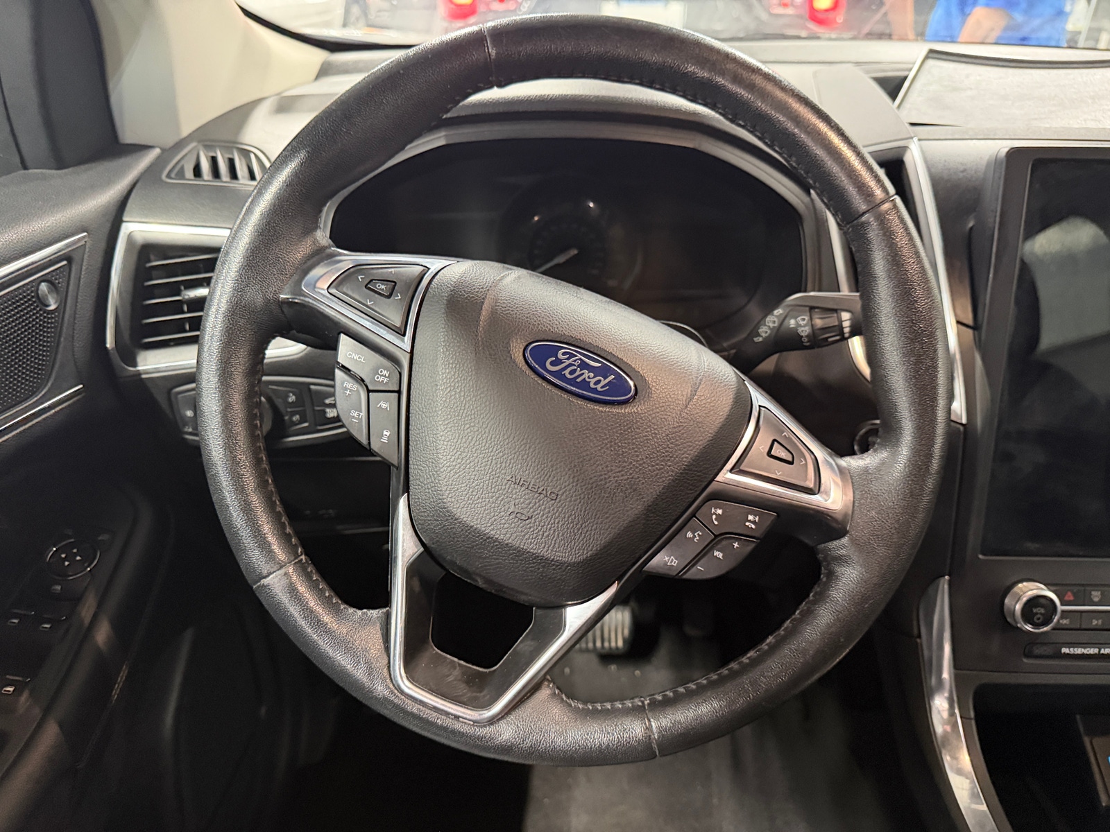 Thumbnail: 2022 Ford Edge - 4