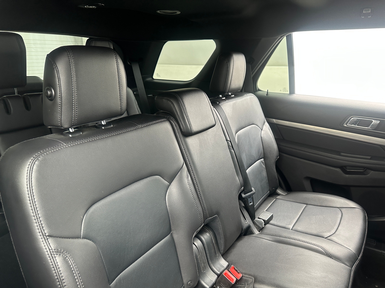 Thumbnail: 2018 Ford Explorer - 5