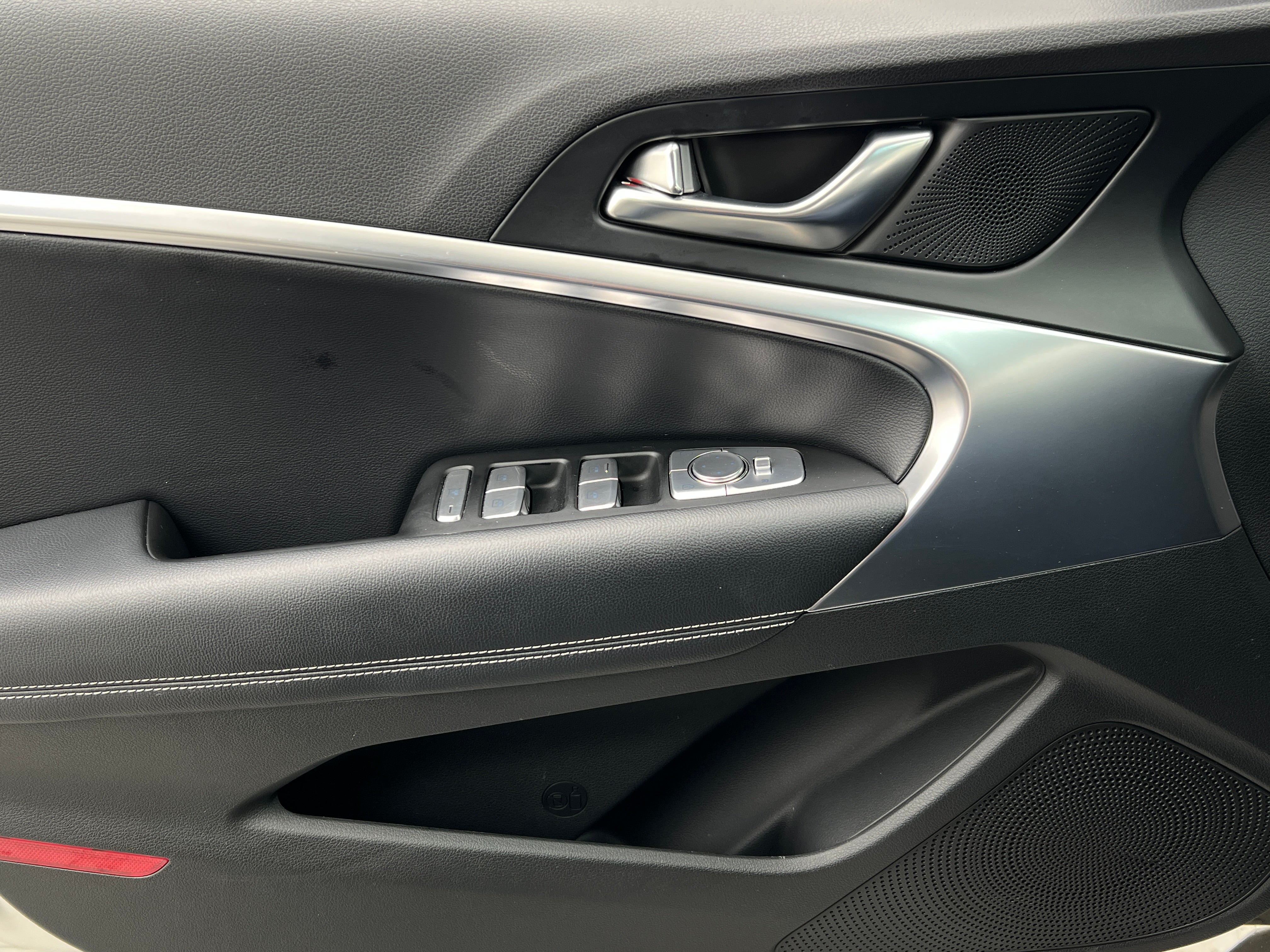 2026 GENESIS G70 Standard