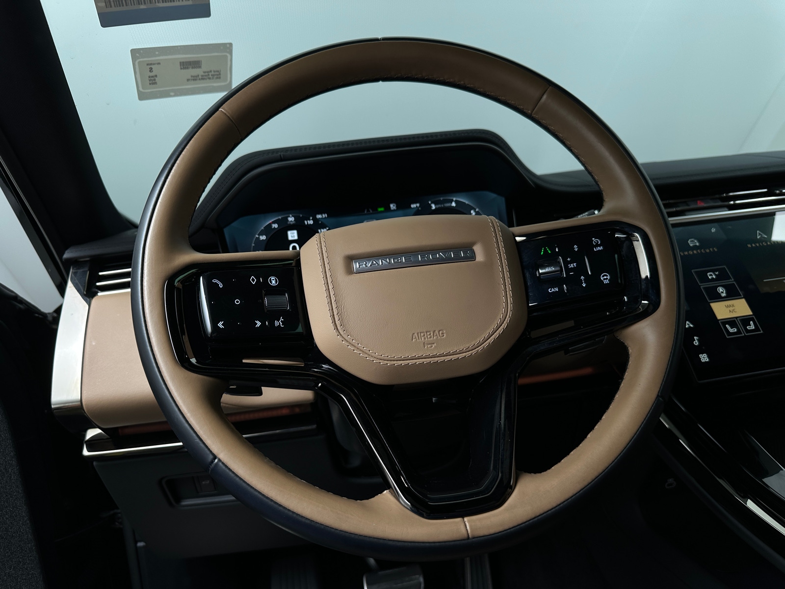 Thumbnail: 2024 Land Rover Range Rover Sport - 5