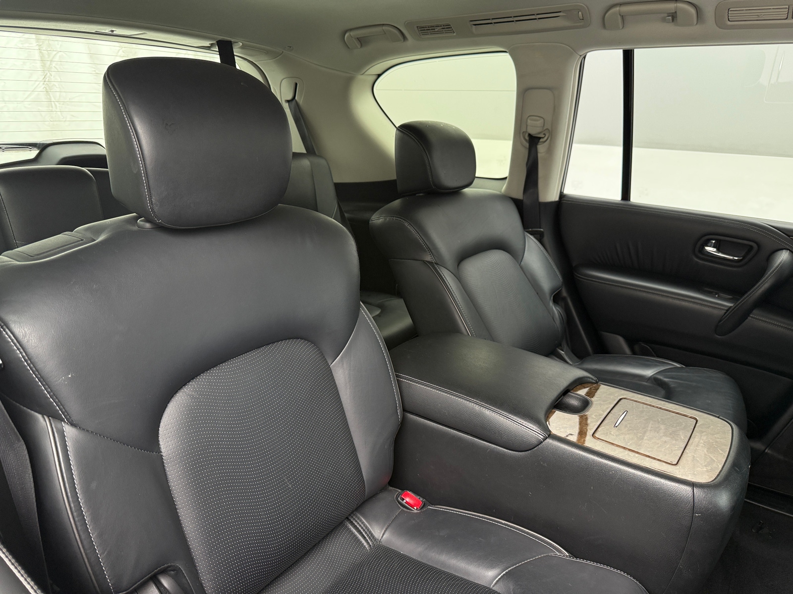 Thumbnail: 2017 INFINITI QX80 - 5