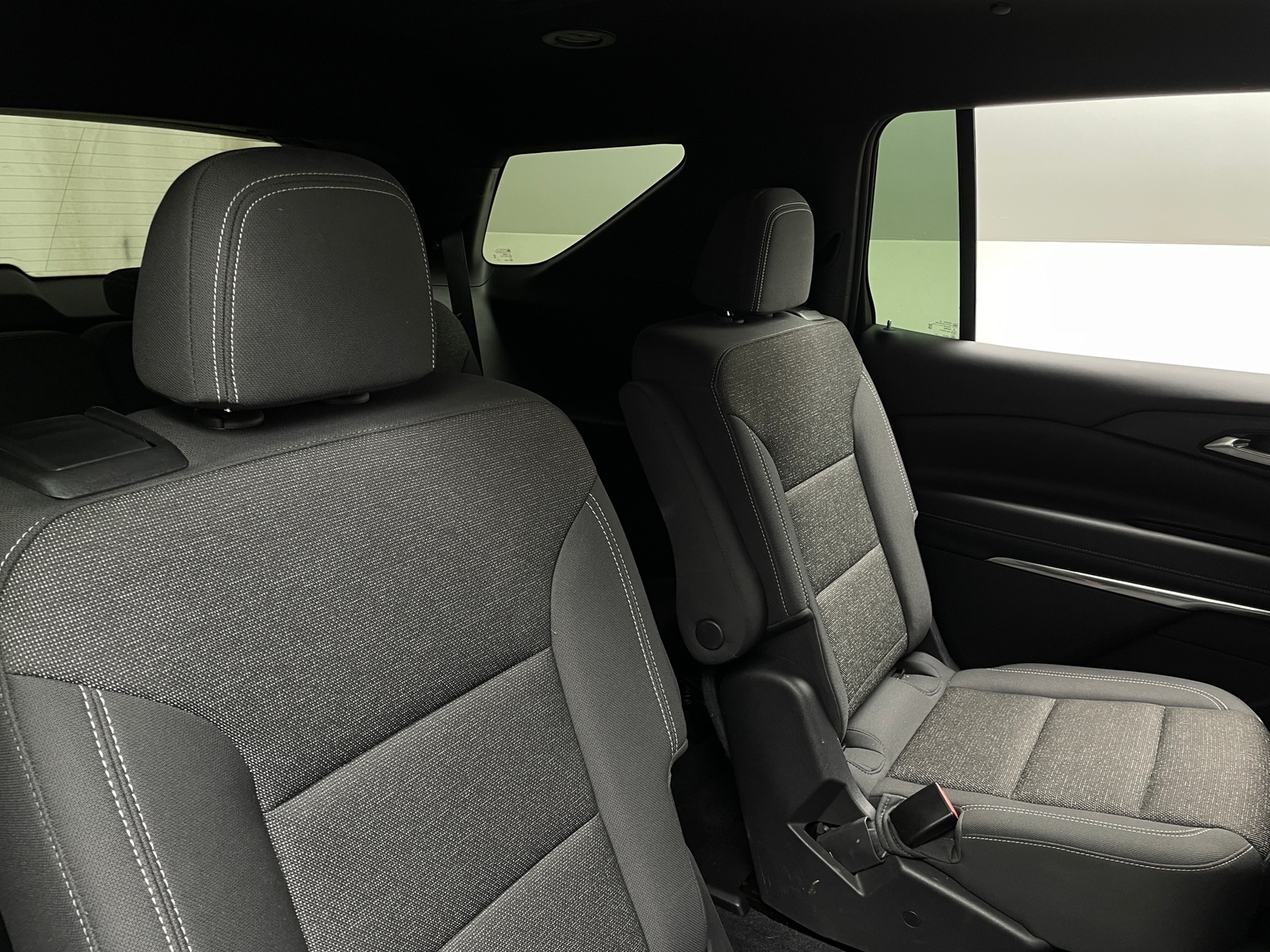 Thumbnail: 2025 Chevrolet Traverse - 6