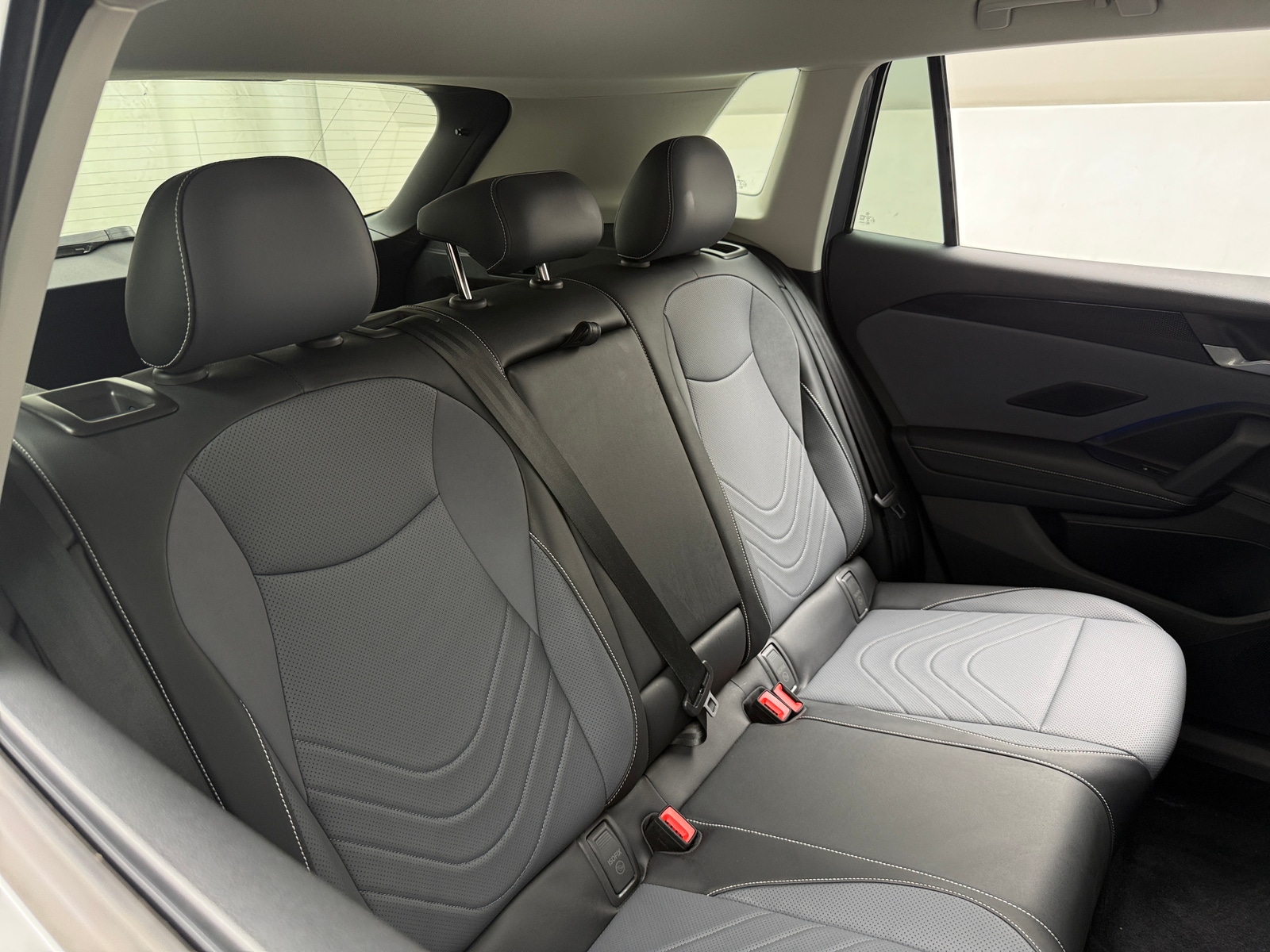 Thumbnail: 2026 Volkswagen Tiguan - 5