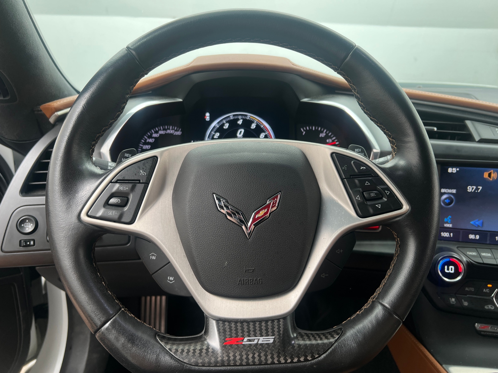Thumbnail: 2015 Chevrolet Corvette - 3