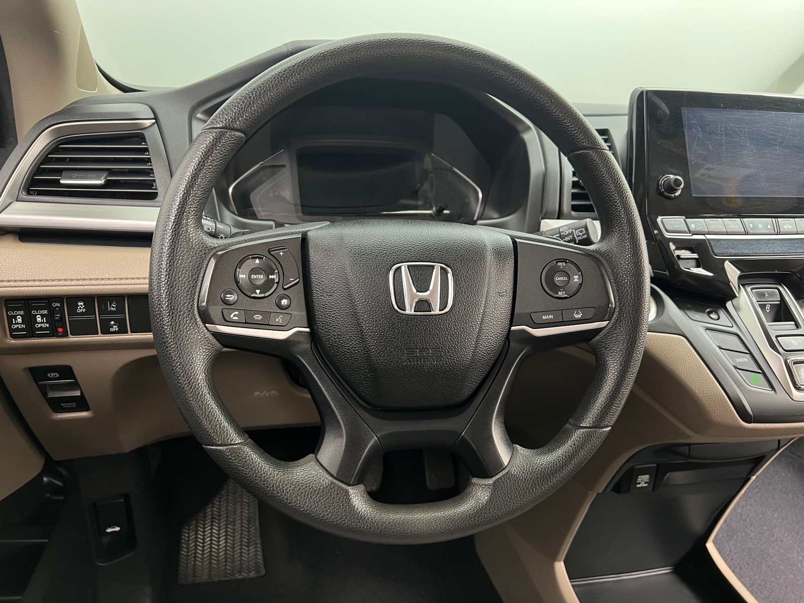 Thumbnail: 2018 Honda Odyssey - 5