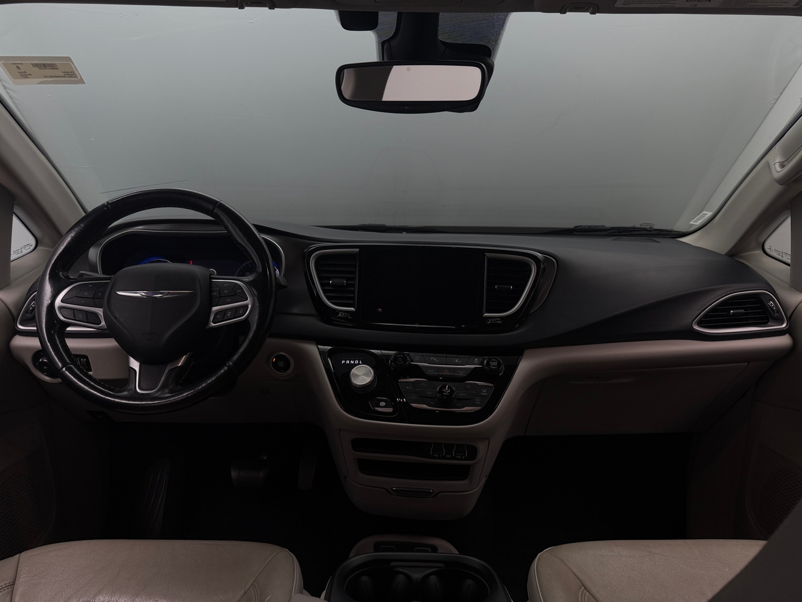 Thumbnail: 2021 Chrysler Pacifica - 2