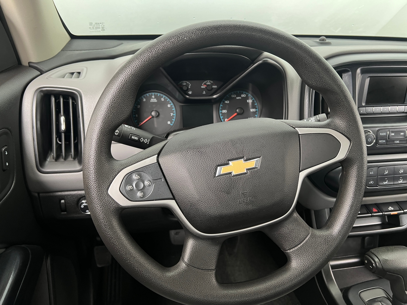 Thumbnail: 2016 Chevrolet Colorado - 5