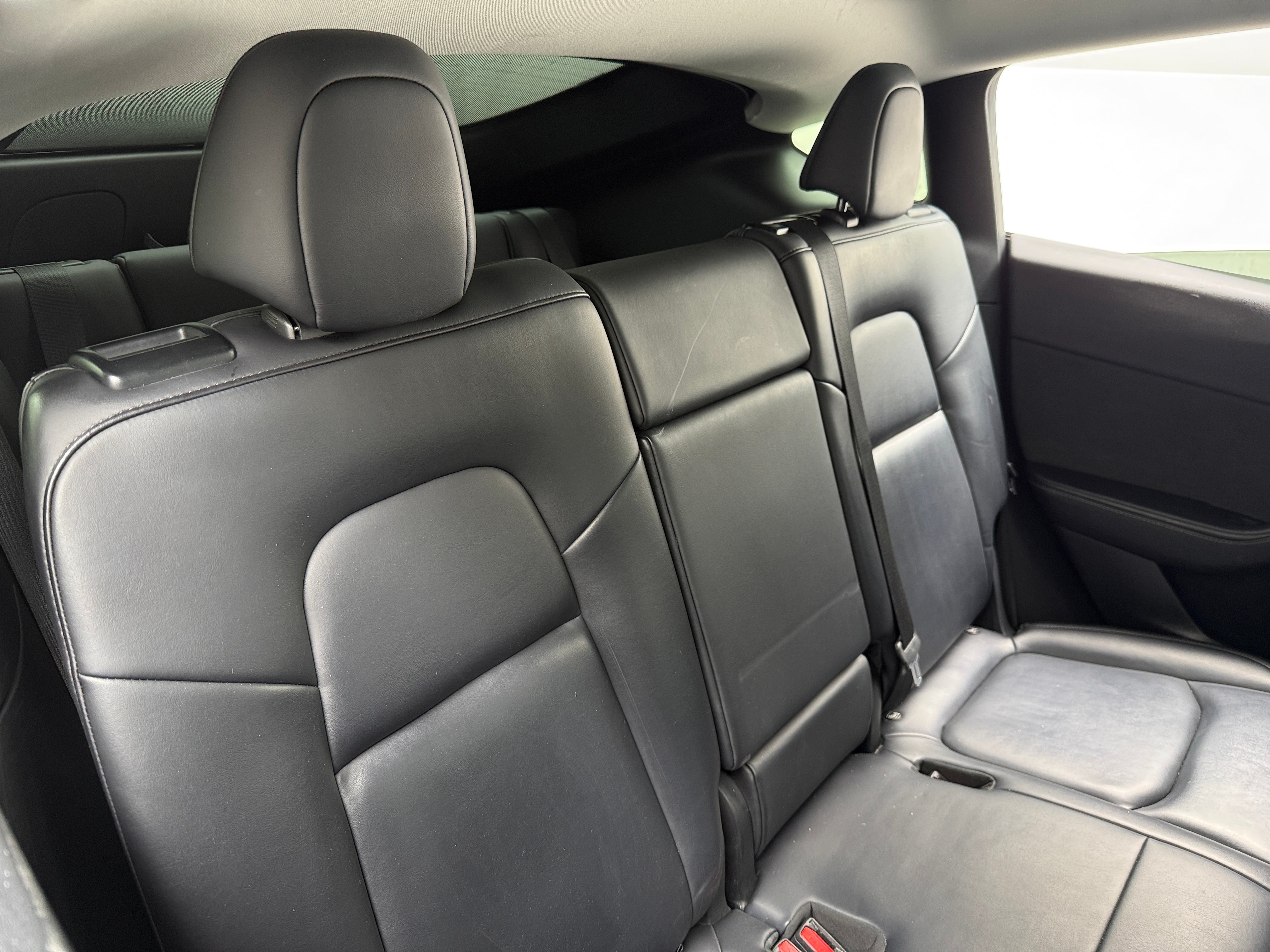 Used 2021 Tesla Model Y Long Range with VIN 5YJYGAEE8MF256404 for sale in Auburn, WA