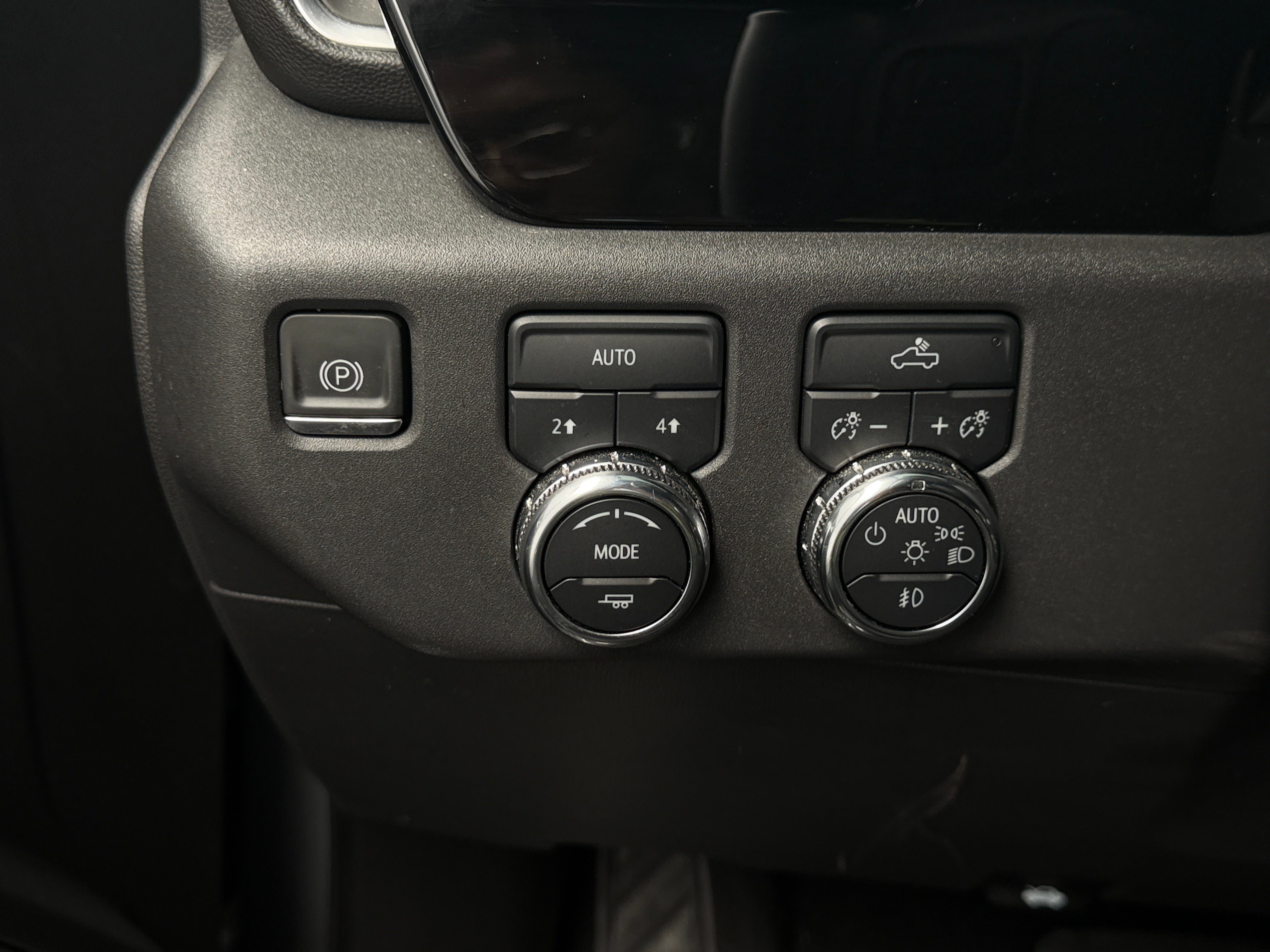 2024 GMC Sierra 1500 Elevation - Photo 11