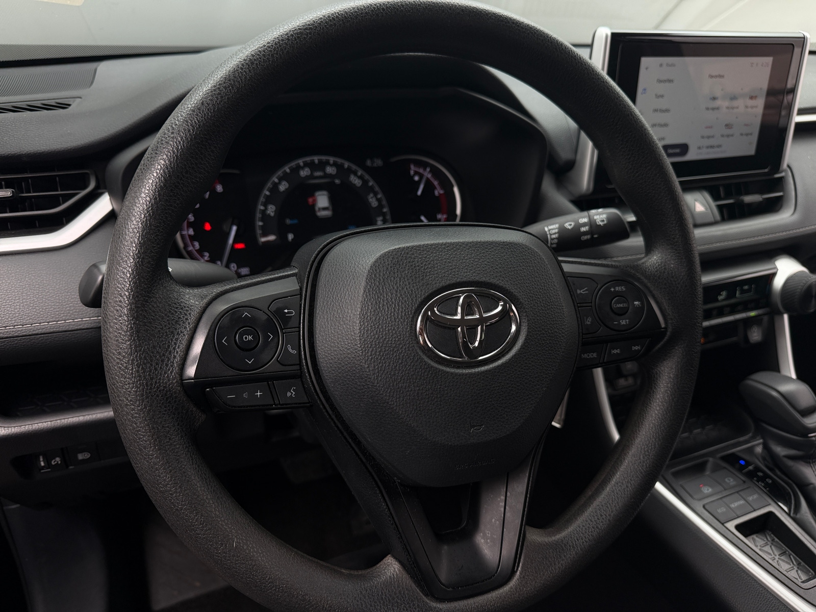Thumbnail: 2025 Toyota RAV4 - 5