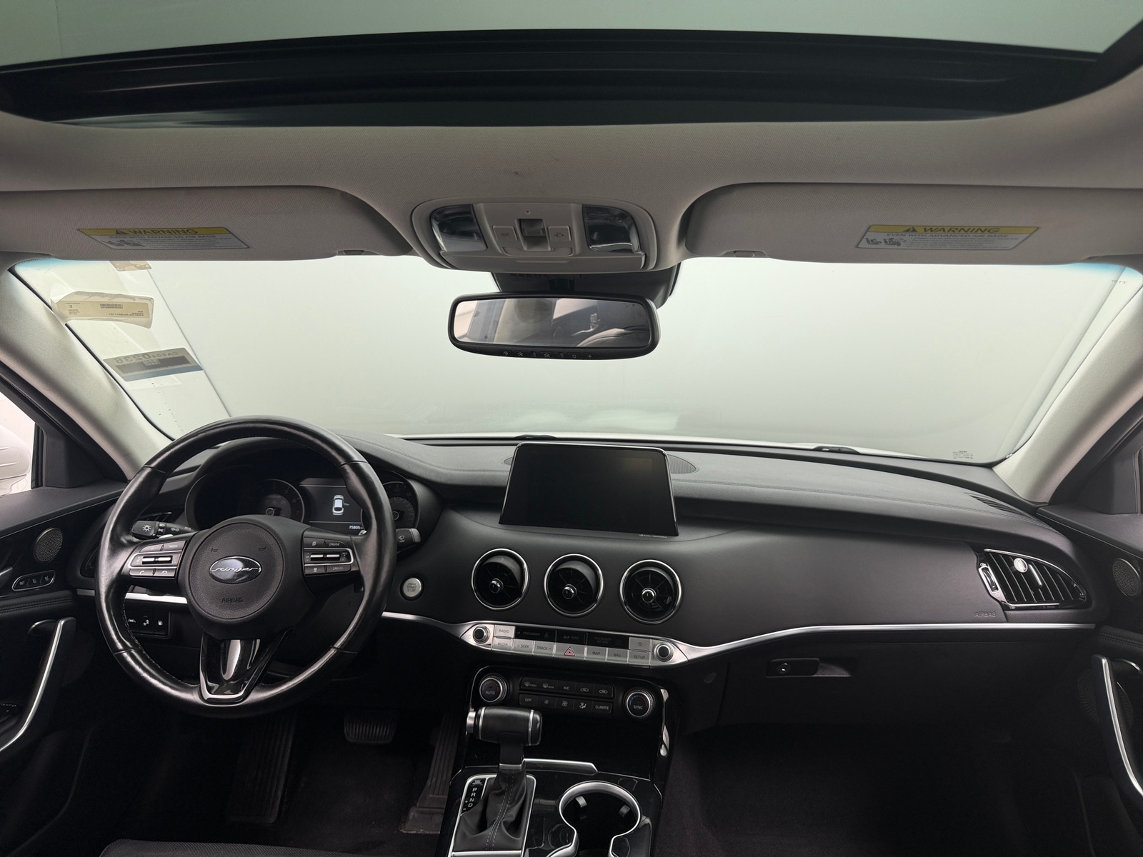 Thumbnail: 2018 Kia Stinger - 2