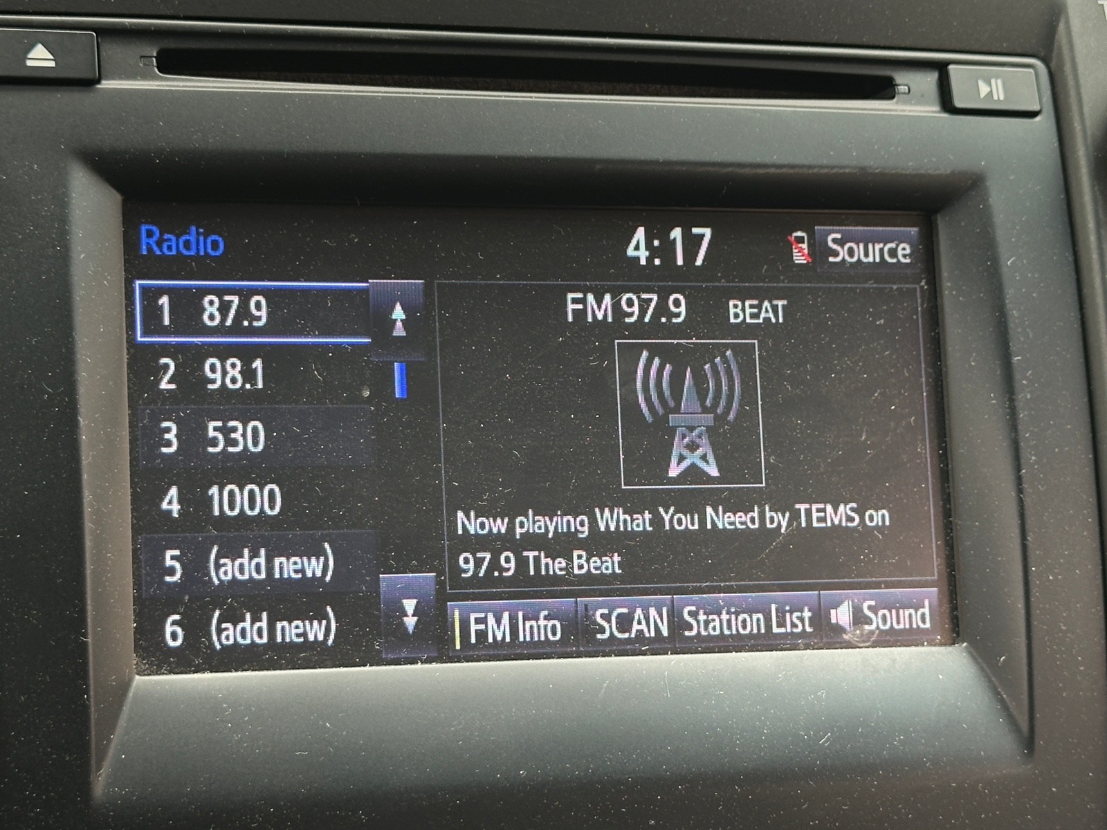 Thumbnail: 2016 Toyota Camry - 4