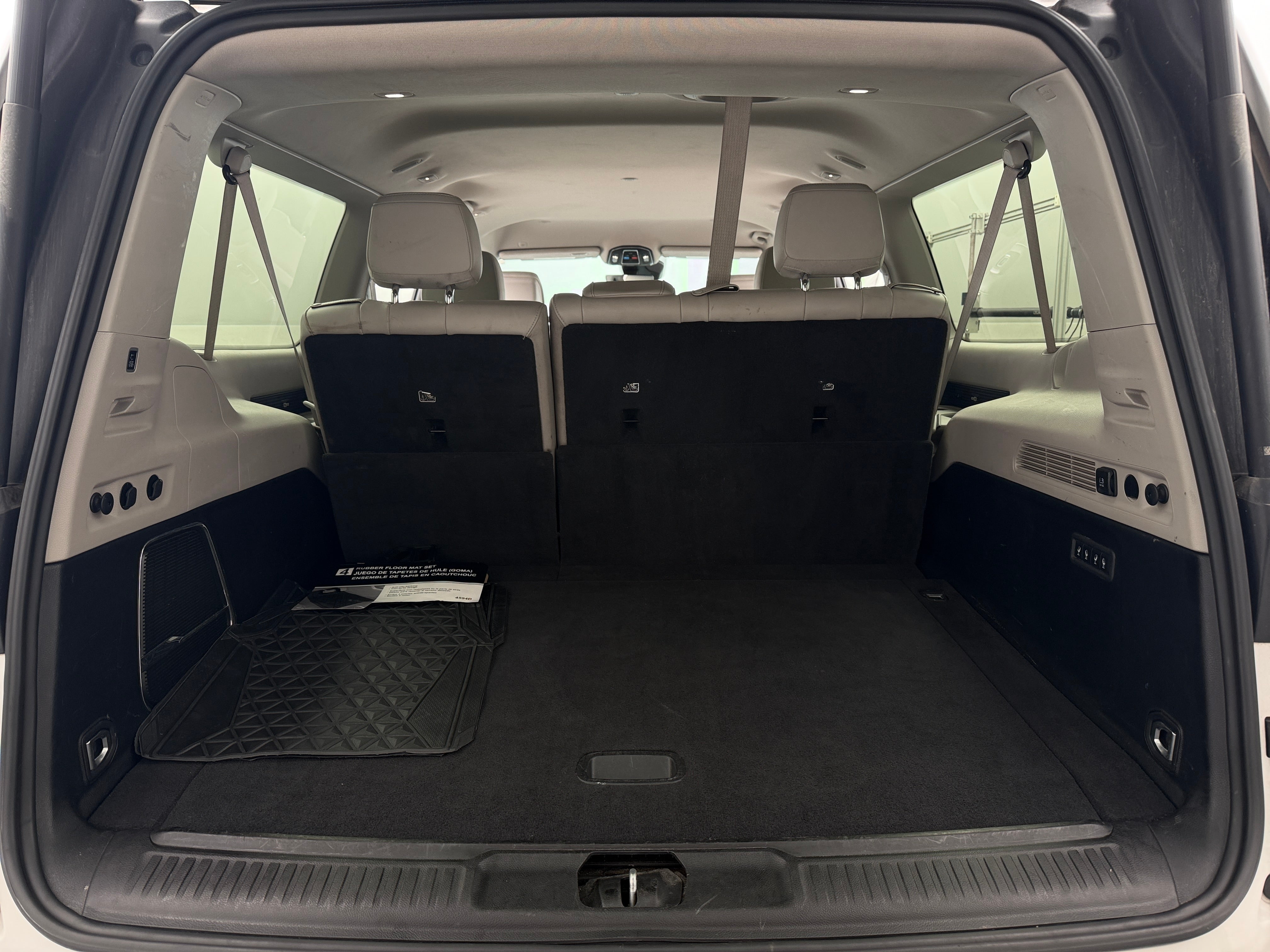 2023 Jeep Wagoneer L
