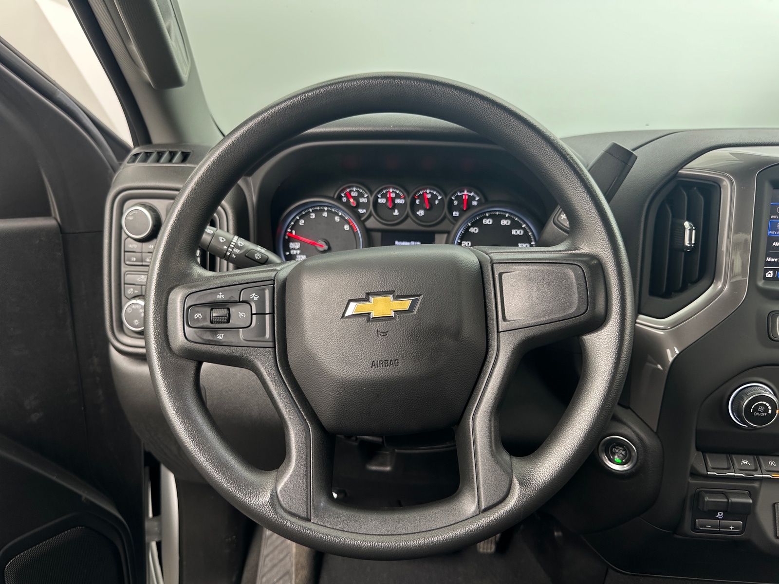 Thumbnail: 2023 Chevrolet Silverado 1500 - 5
