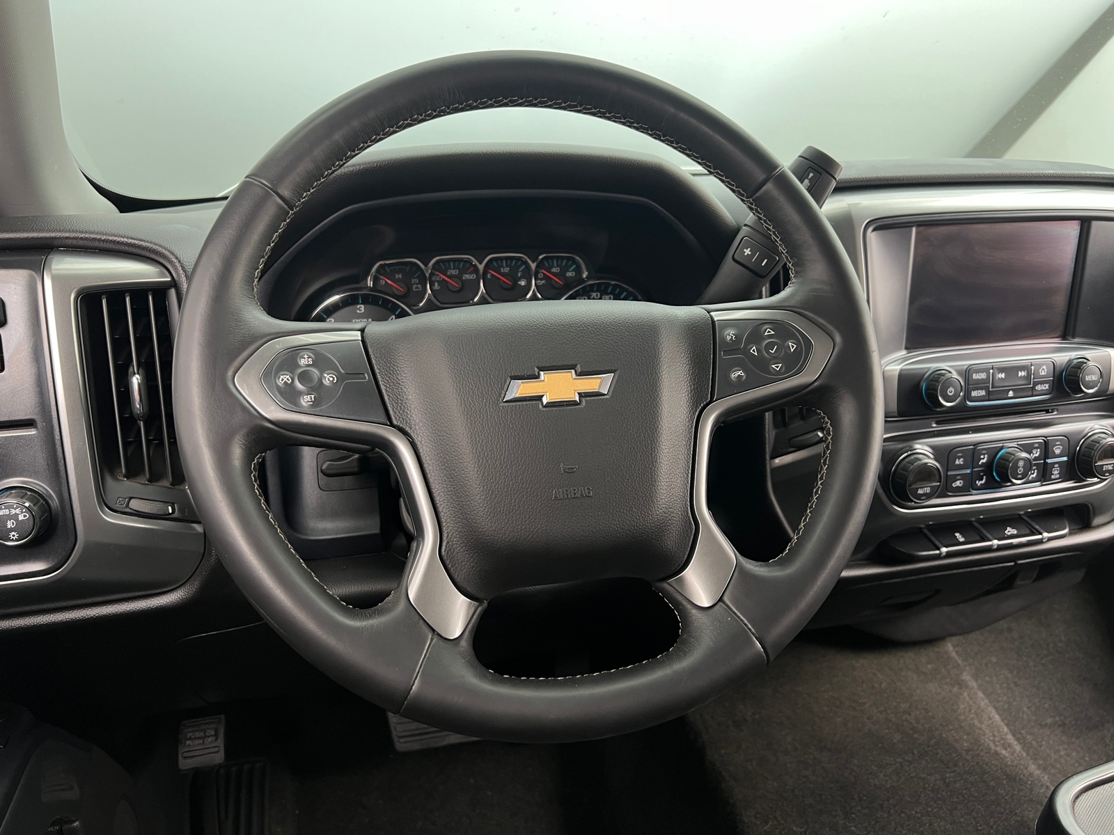 Thumbnail: 2016 Chevrolet Silverado 1500 - 5