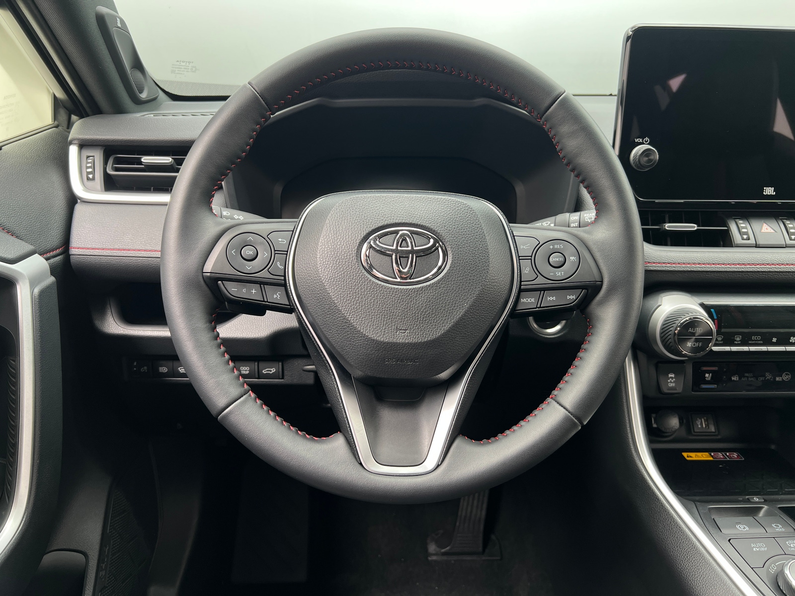 Thumbnail: 2025 Toyota RAV4 - 4