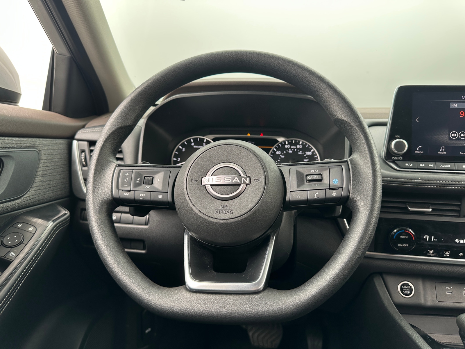Thumbnail: 2023 Nissan Rogue - 5