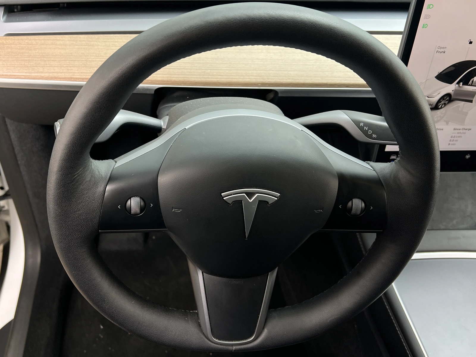 Thumbnail: 2023 Tesla Model Y - 4
