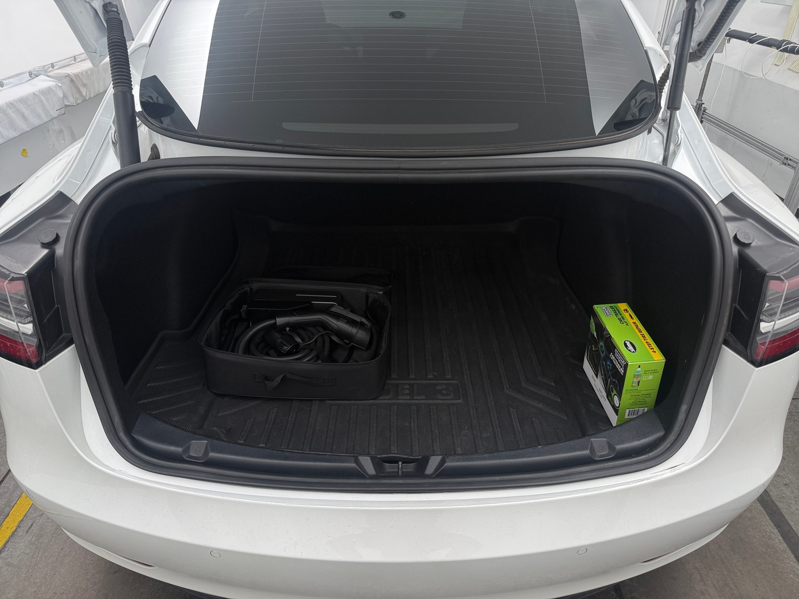 Thumbnail: 2021 Tesla Model 3 - 6